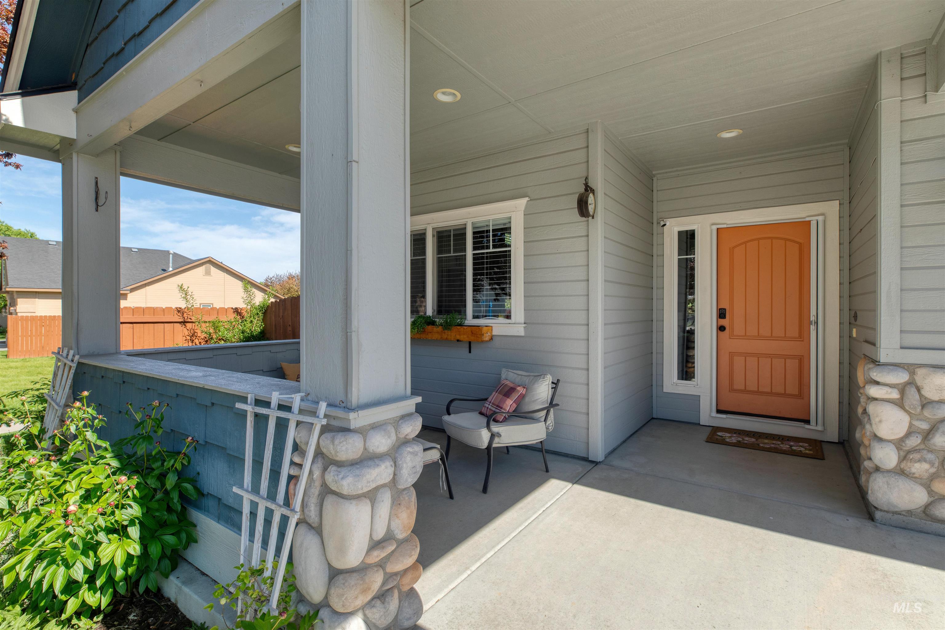 12420 W Murchison St, Boise, Idaho 83709-5590, 3 Bedrooms, 2.5 Bathrooms, Residential For Sale, Price $595,000,MLS 98986403