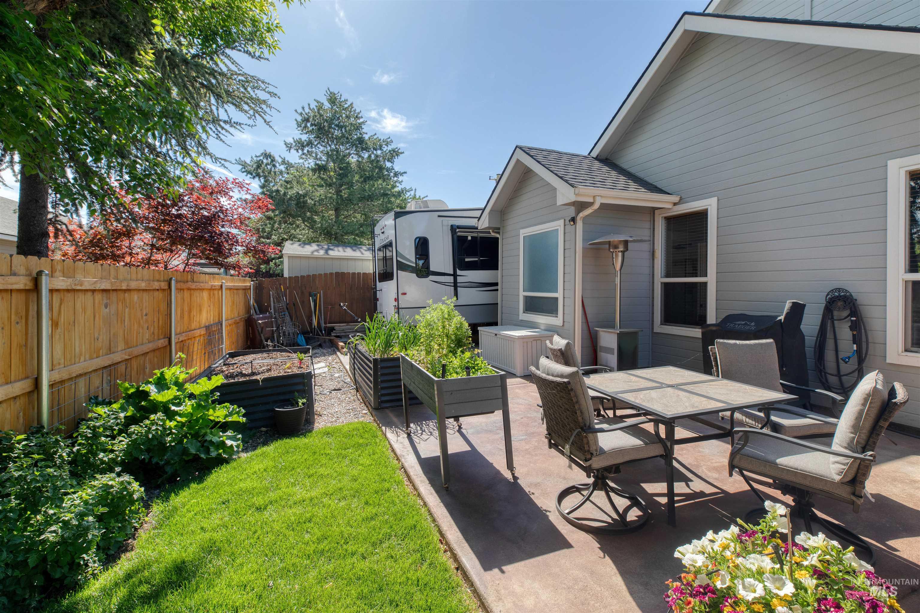 12420 W Murchison St, Boise, Idaho 83709-5590, 3 Bedrooms, 2.5 Bathrooms, Residential For Sale, Price $595,000,MLS 98986403