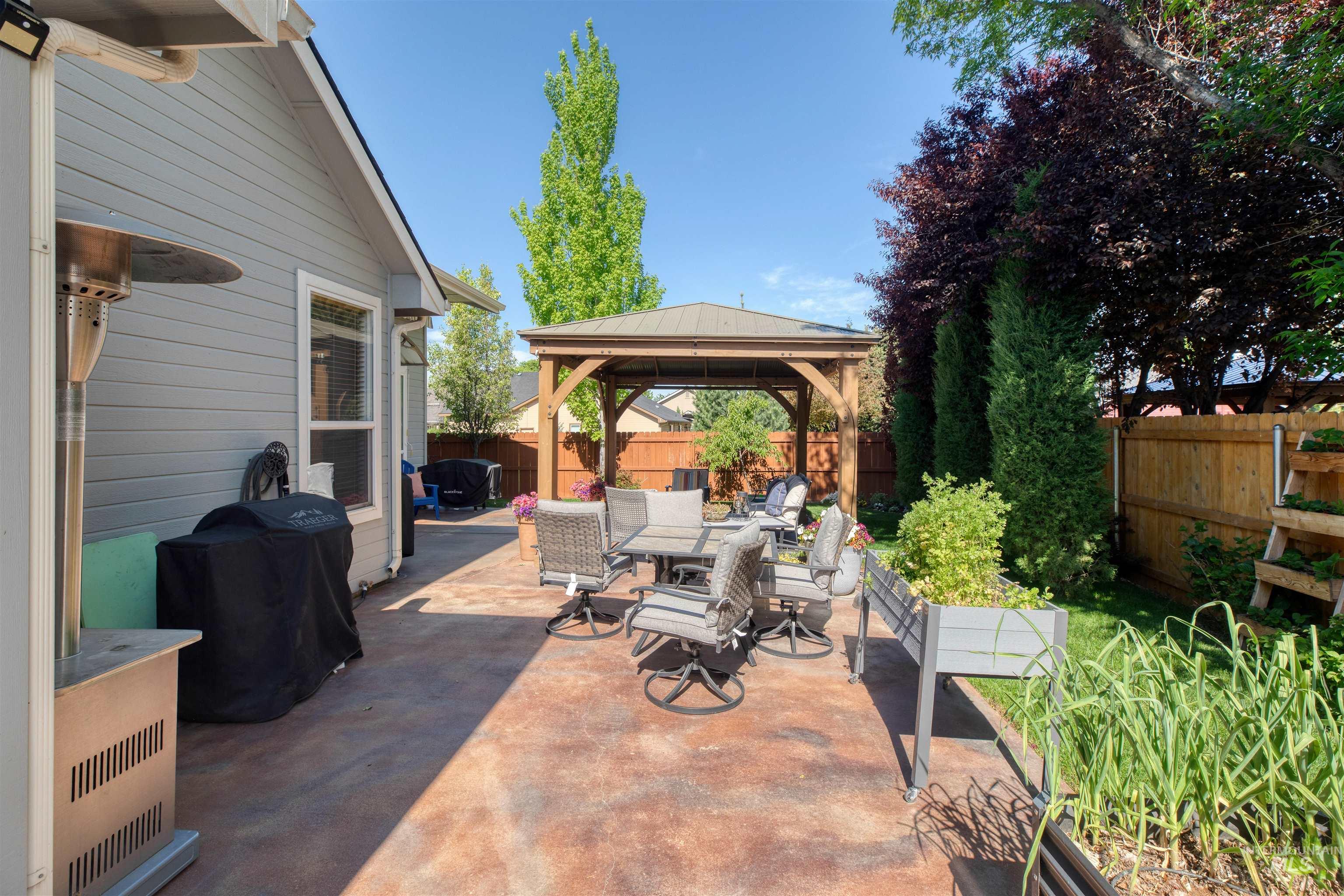 12420 W Murchison St, Boise, Idaho 83709-5590, 3 Bedrooms, 2.5 Bathrooms, Residential For Sale, Price $595,000,MLS 98986403