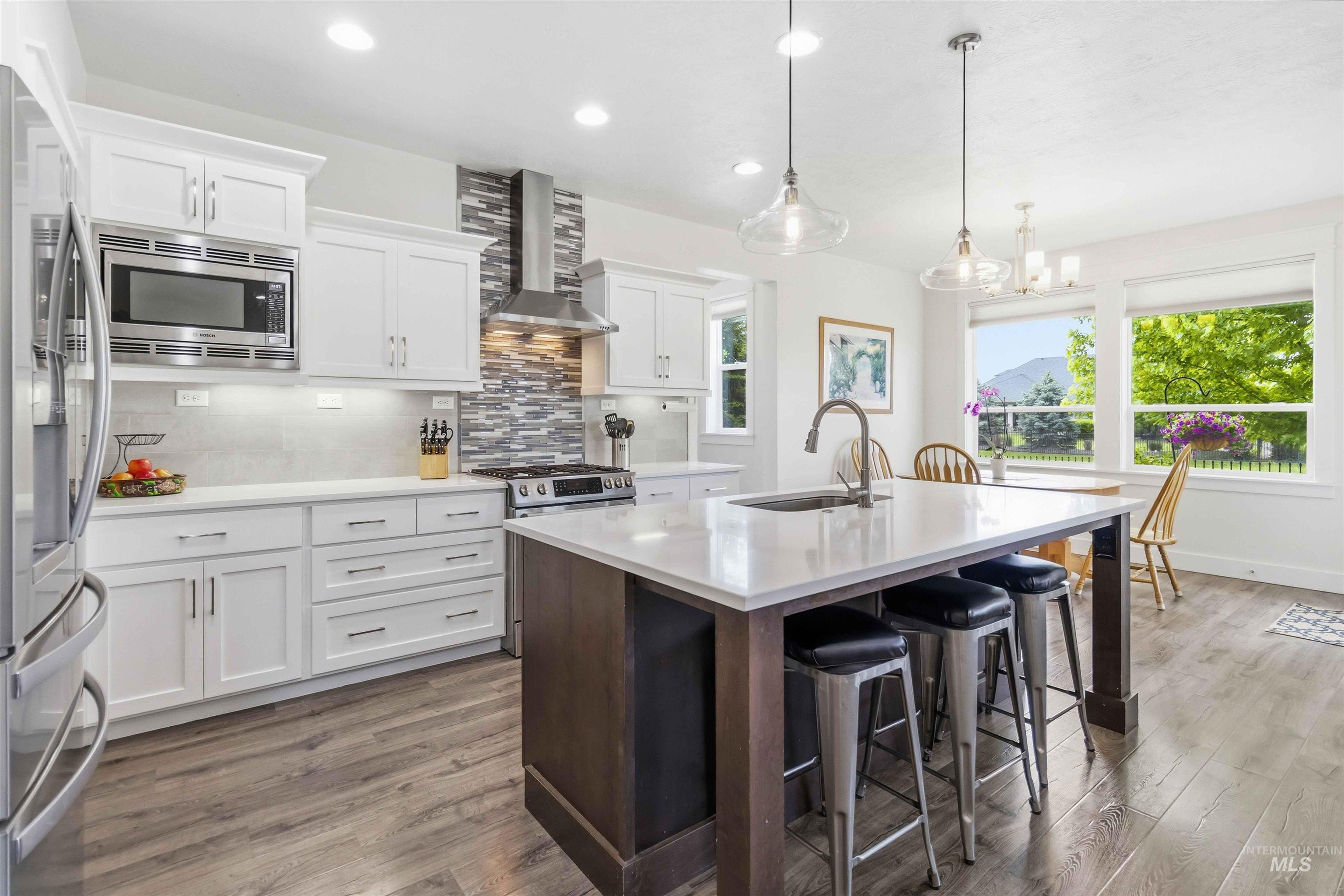 9561 W Wildbranch Dr., Star, Idaho 83669, 4 Bedrooms, 2.5 Bathrooms, Residential For Sale, Price $699,900, 98986404