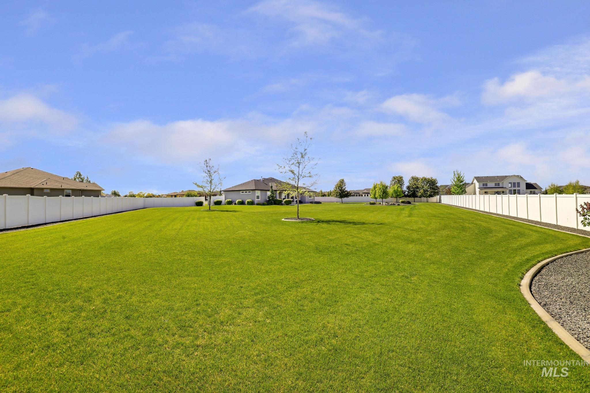 3895 N 3472 E, Kimberly, Idaho 83341, 4 Bedrooms, 3.5 Bathrooms, Residential For Sale, Price $662,000,MLS 98986406