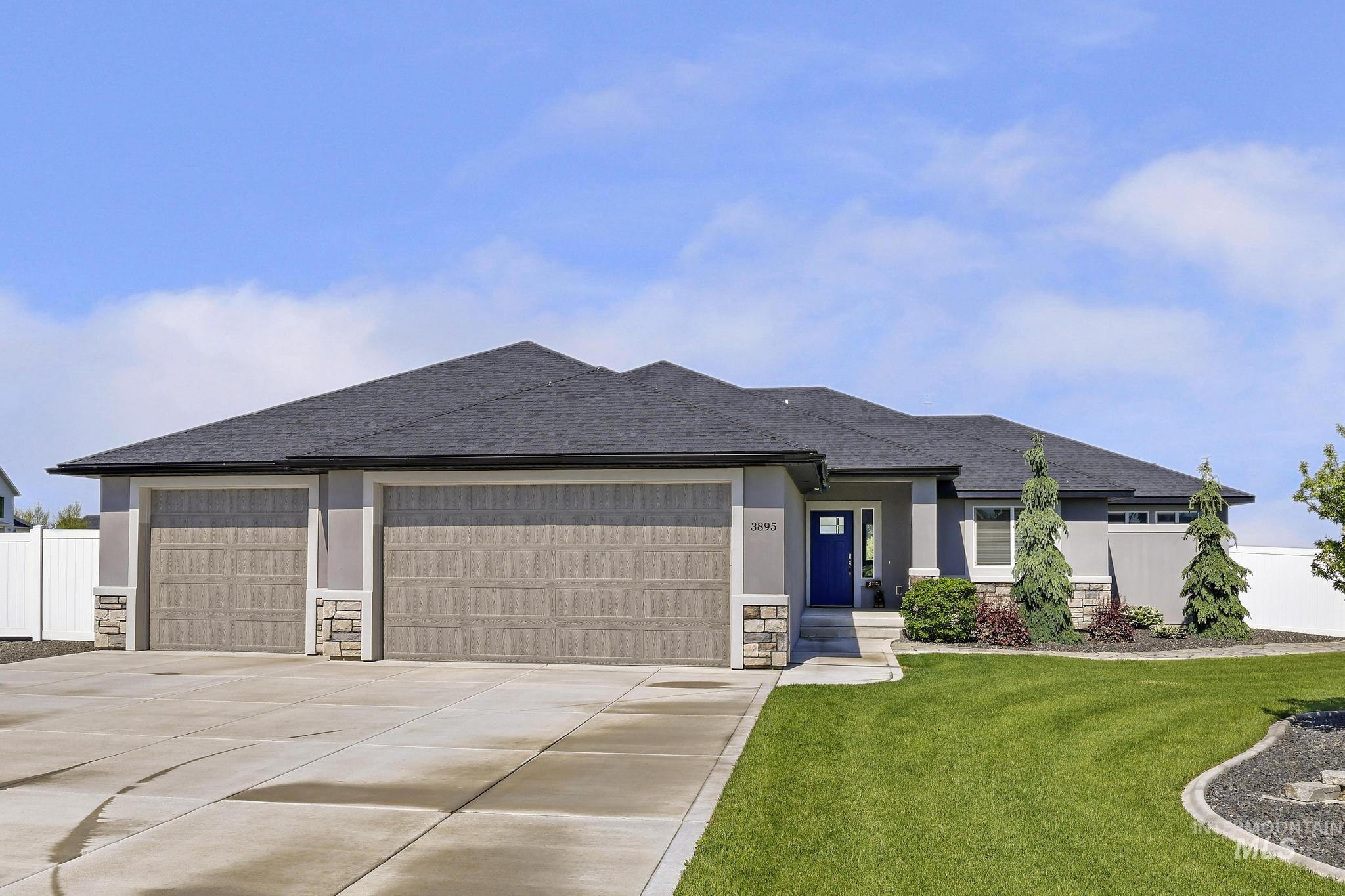 3895 N 3472 E, Kimberly, Idaho 83341, 4 Bedrooms, 3.5 Bathrooms, Residential For Sale, Price $662,000,MLS 98986406