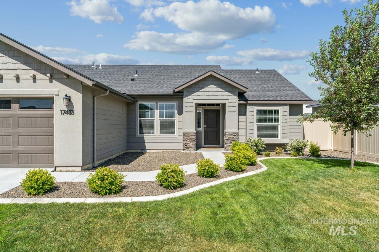 17413 N Santimon Way, Nampa, Idaho 83687, 4 Bedrooms, 2 Bathrooms, Residential For Sale, Price $454,900,MLS 98986410