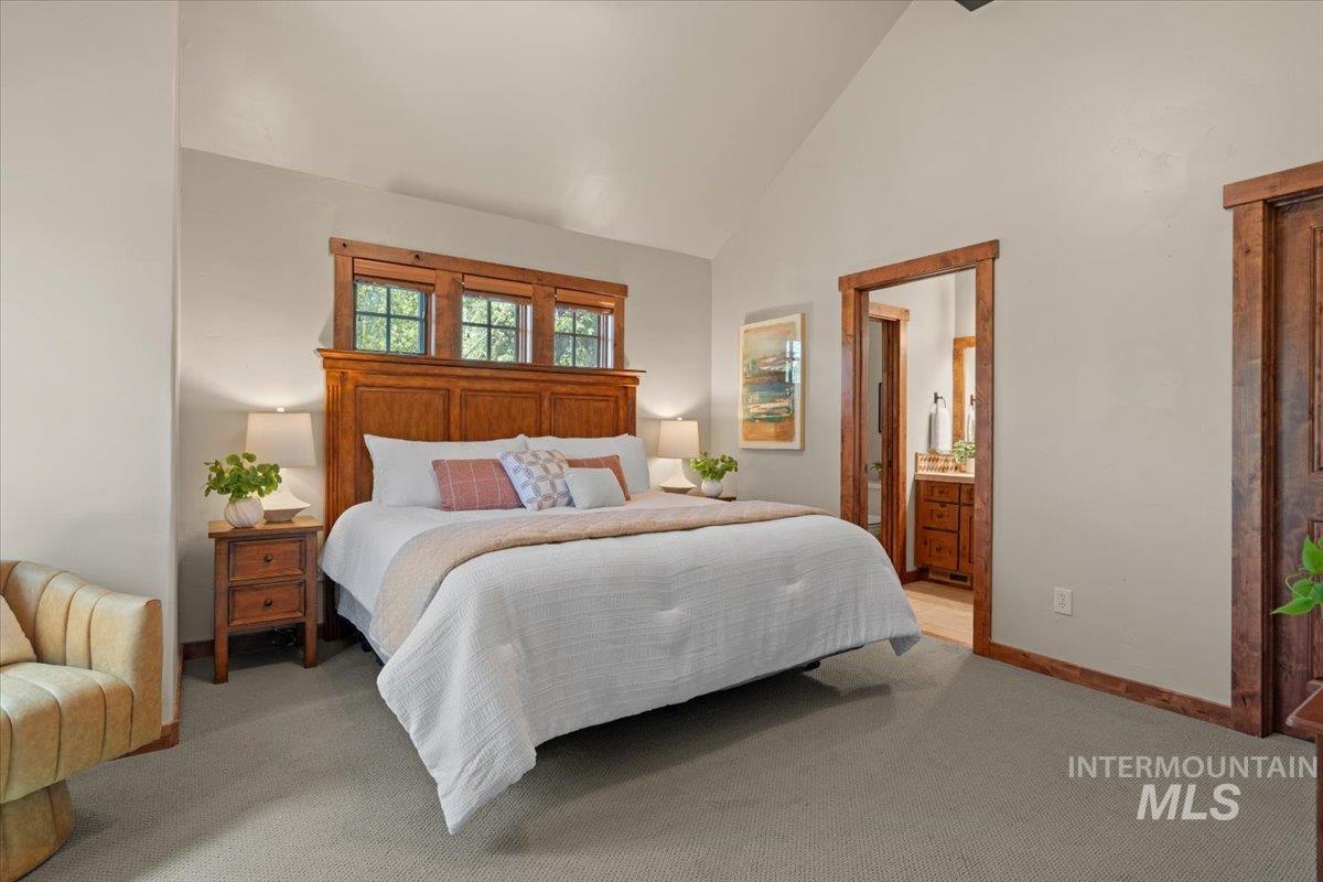 7 Rock Creek Ct., Donnelly, Idaho 83615, 2 Bedrooms, 2.5 Bathrooms, Residential For Sale, Price $1,199,900, 98986411