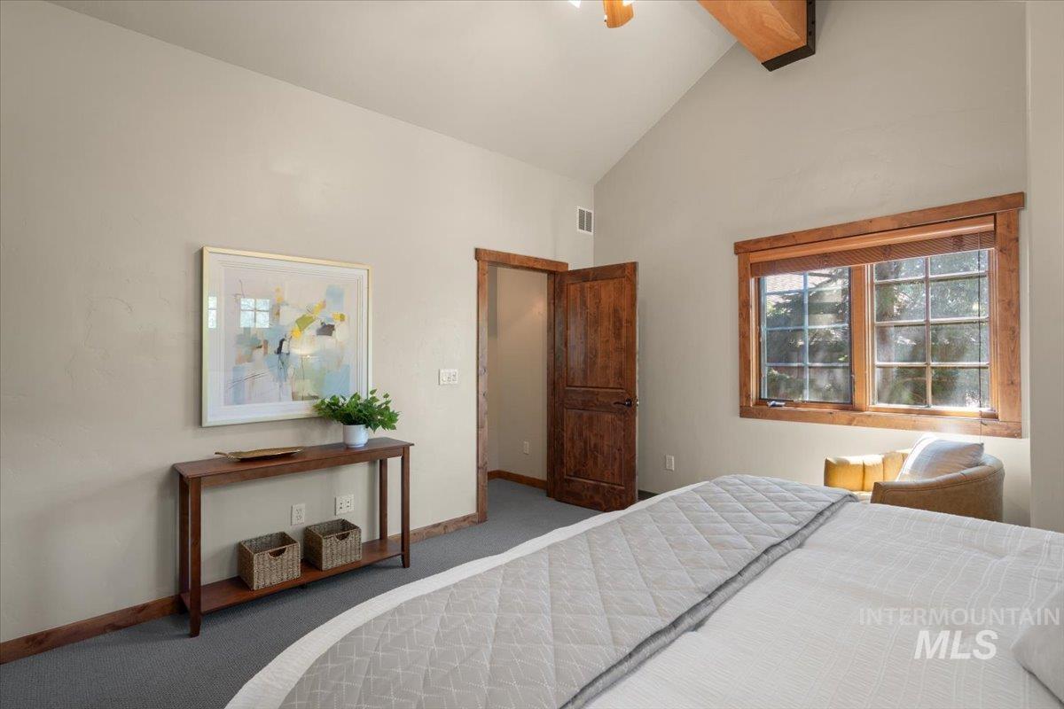 7 Rock Creek Ct., Donnelly, Idaho 83615, 2 Bedrooms, 2.5 Bathrooms, Residential For Sale, Price $1,199,900, 98986411