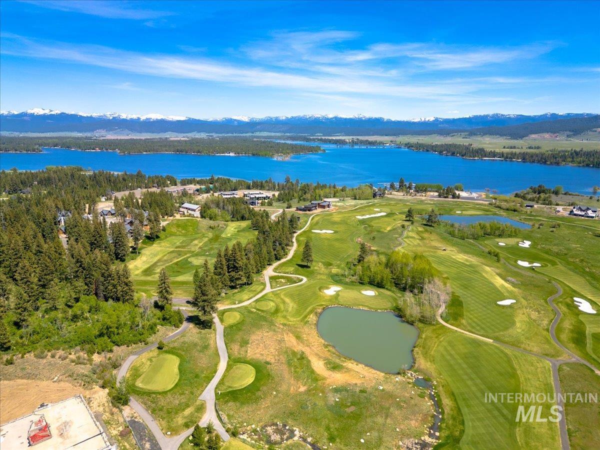 7 Rock Creek Ct., Donnelly, Idaho 83615, 2 Bedrooms, 2.5 Bathrooms, Residential For Sale, Price $1,199,900, 98986411