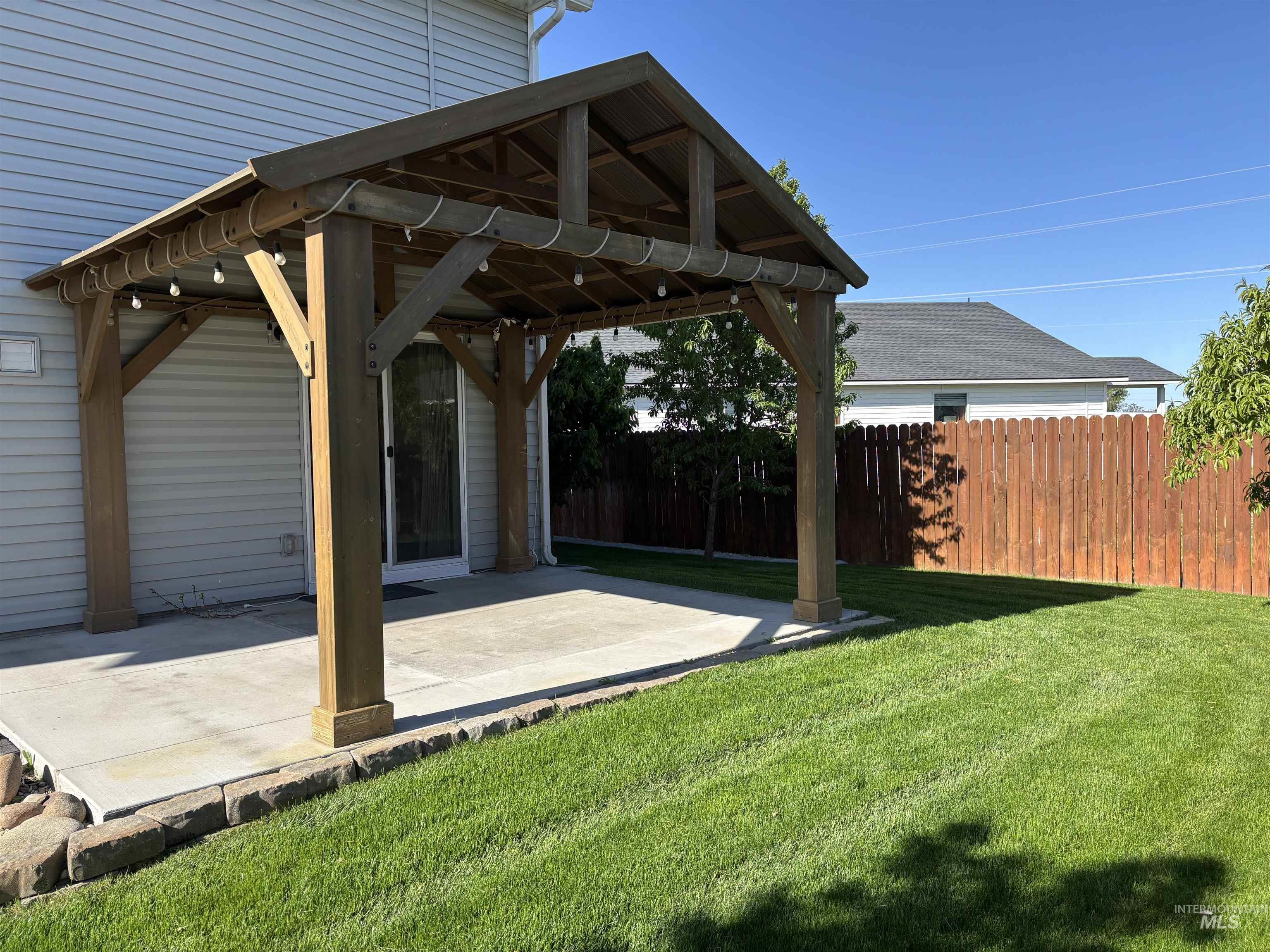 138 NE Malad Ct, Mountain Home, Idaho 83647, 4 Bedrooms, 2.5 Bathrooms, Residential For Sale, Price $395,000,MLS 98986412