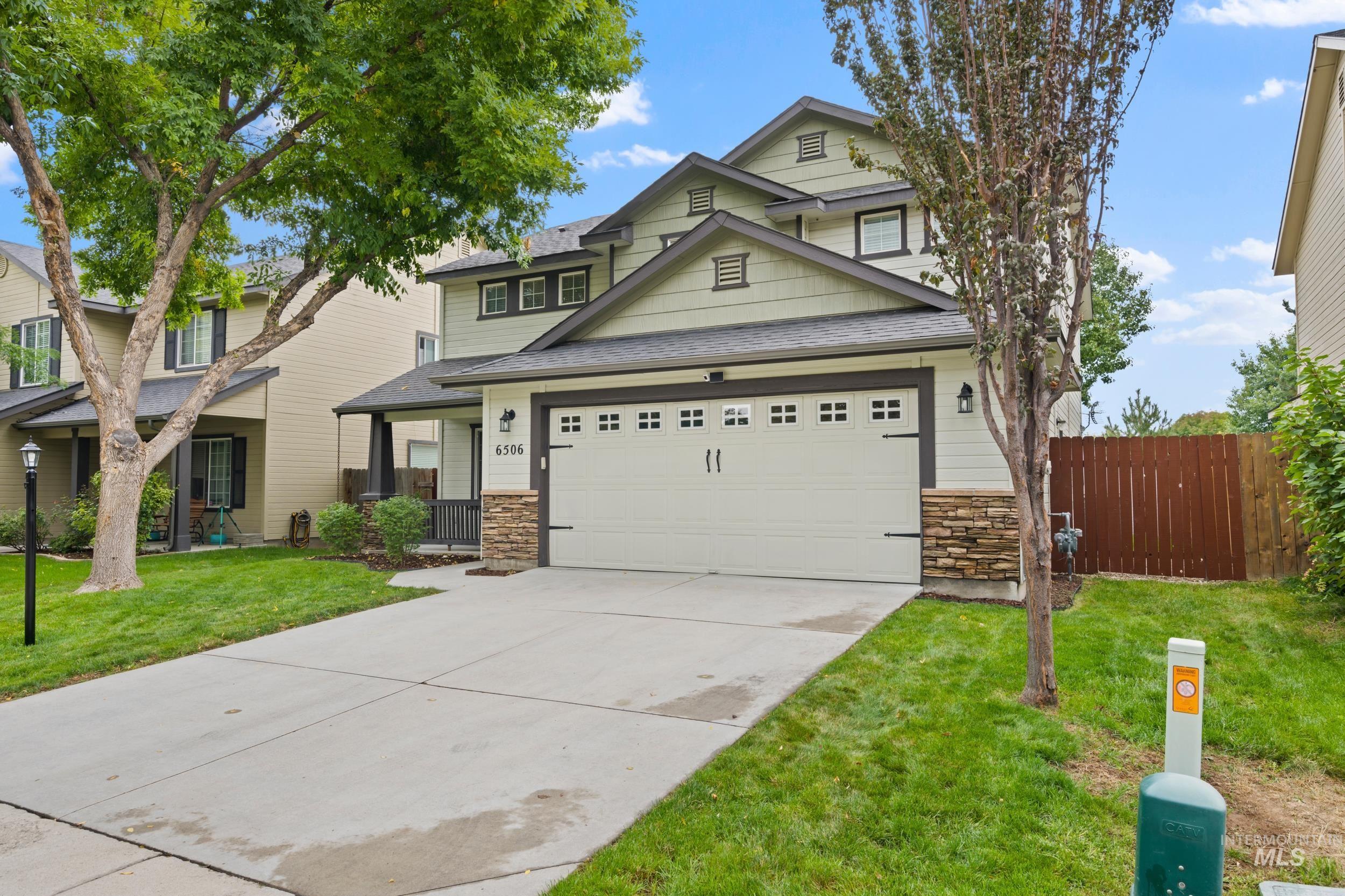 6506 S Warwickshire Ave, Boise, Idaho 83709, 4 Bedrooms, 2.5 Bathrooms, Residential For Sale, Price $475,000,MLS 98986414