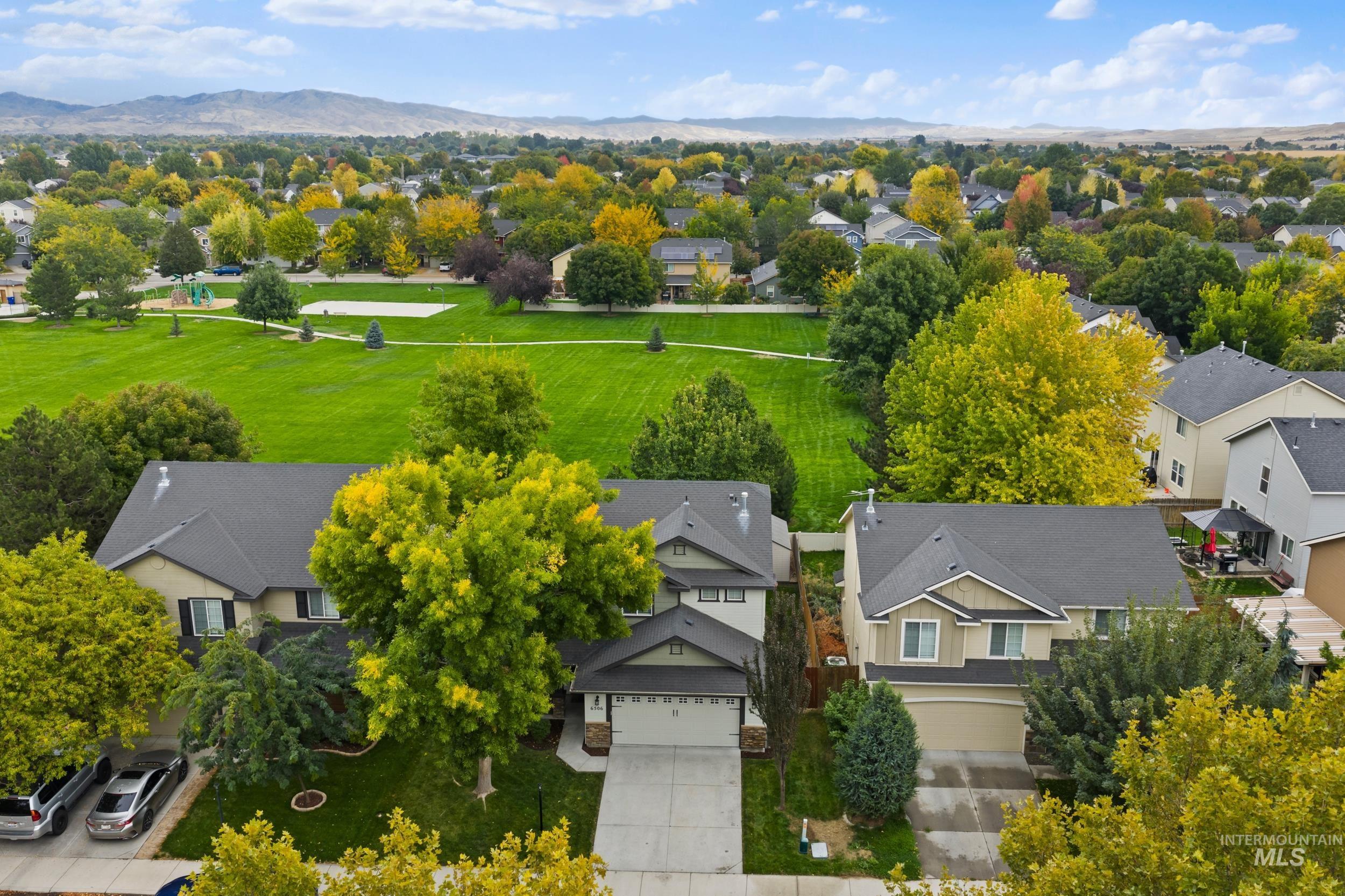 6506 S Warwickshire Ave, Boise, Idaho 83709, 4 Bedrooms, 2.5 Bathrooms, Residential For Sale, Price $475,000,MLS 98986414