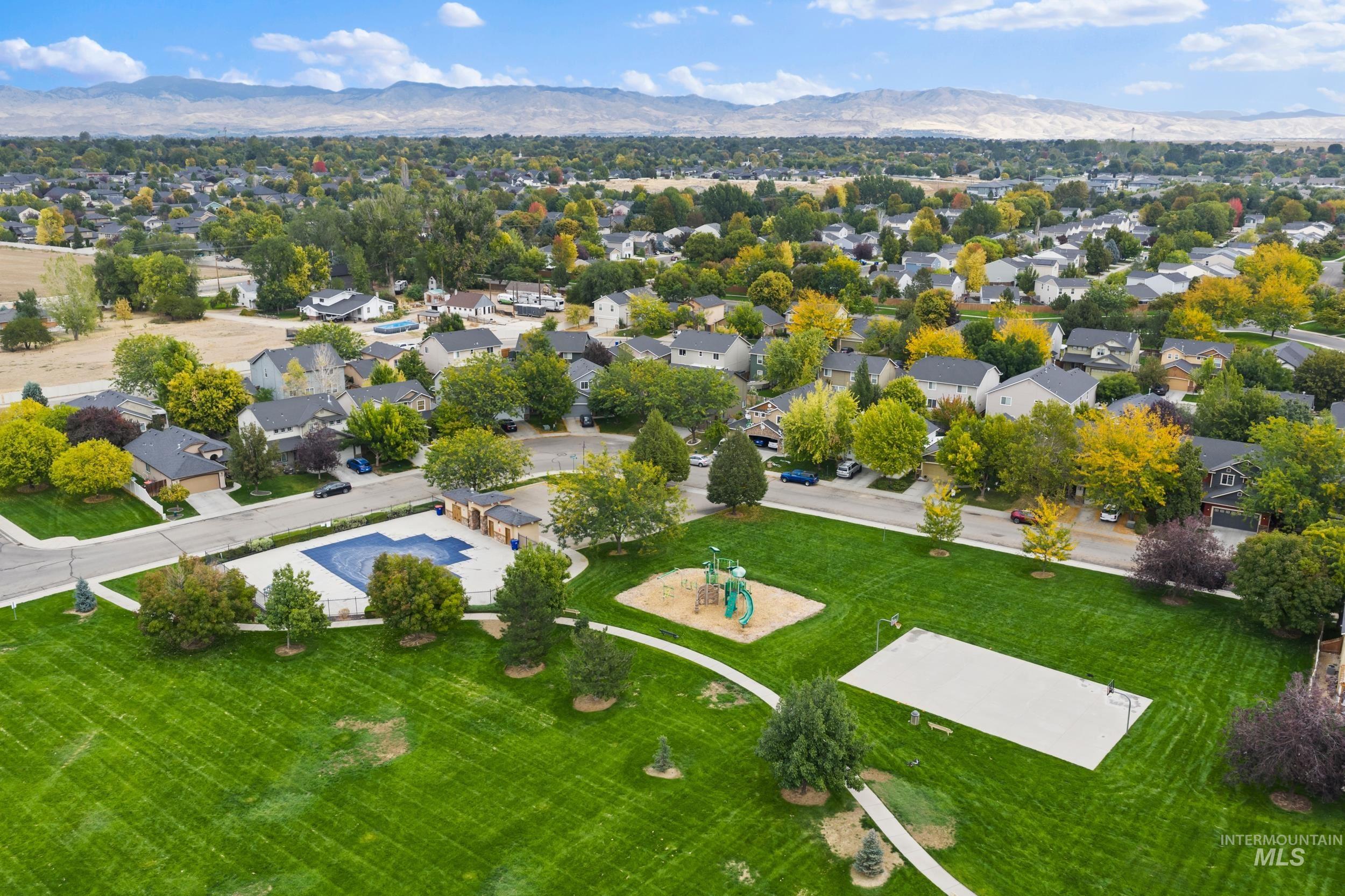 6506 S Warwickshire Ave, Boise, Idaho 83709, 4 Bedrooms, 2.5 Bathrooms, Residential For Sale, Price $475,000,MLS 98986414