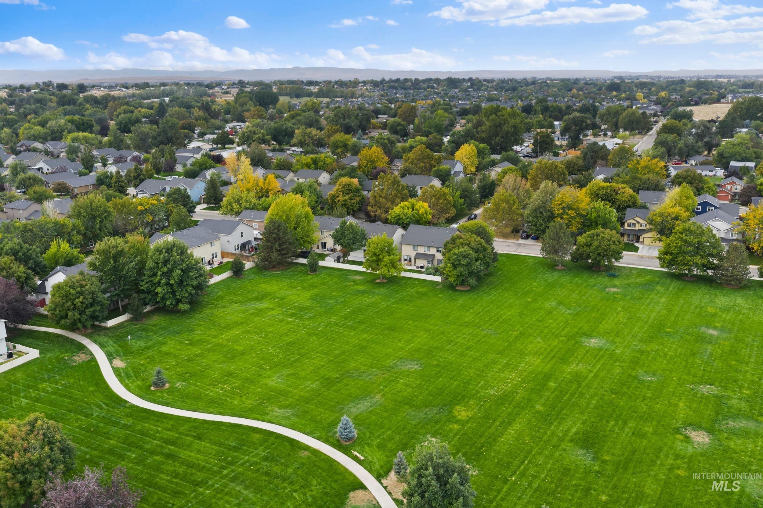 6506 S Warwickshire Ave, Boise, Idaho 83709, 4 Bedrooms, 2.5 Bathrooms, Residential For Sale, Price $475,000,MLS 98986414