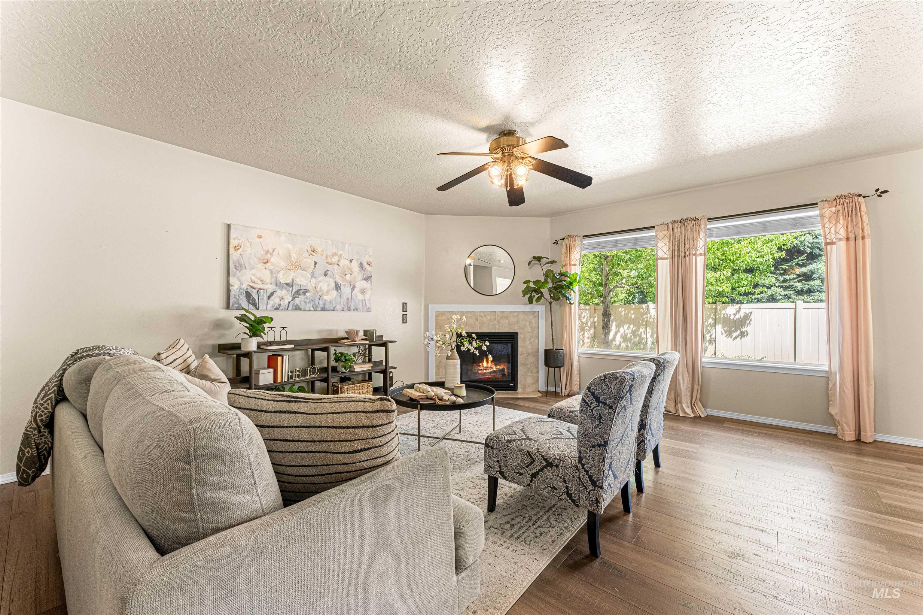 3630 S Murlo Ave., Meridian, Idaho 83642-4858, 4 Bedrooms, 2.5 Bathrooms, Residential For Sale, Price $489,900,MLS 98986417