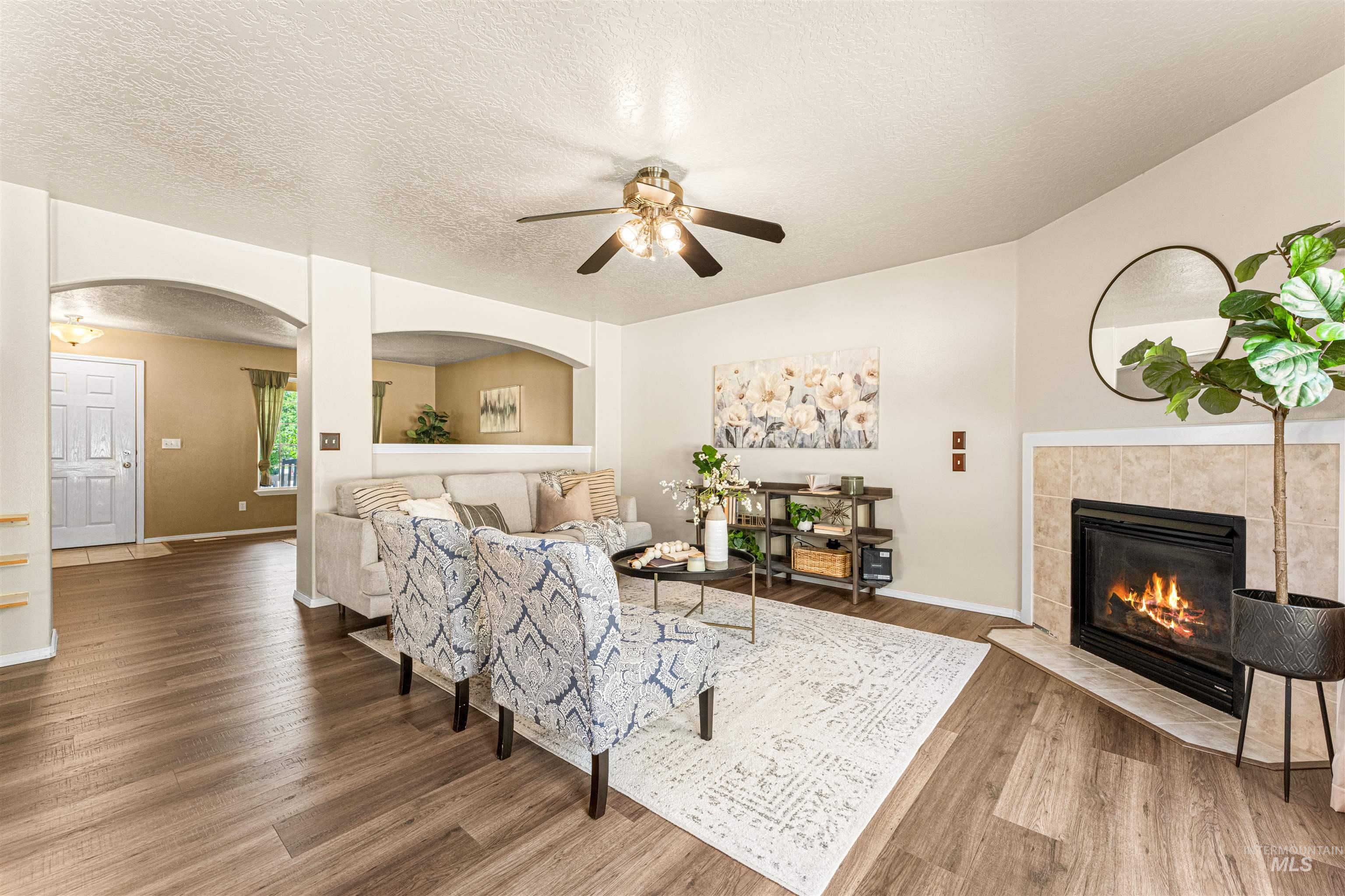 3630 S Murlo Ave., Meridian, Idaho 83642-4858, 4 Bedrooms, 2.5 Bathrooms, Residential For Sale, Price $489,900,MLS 98986417