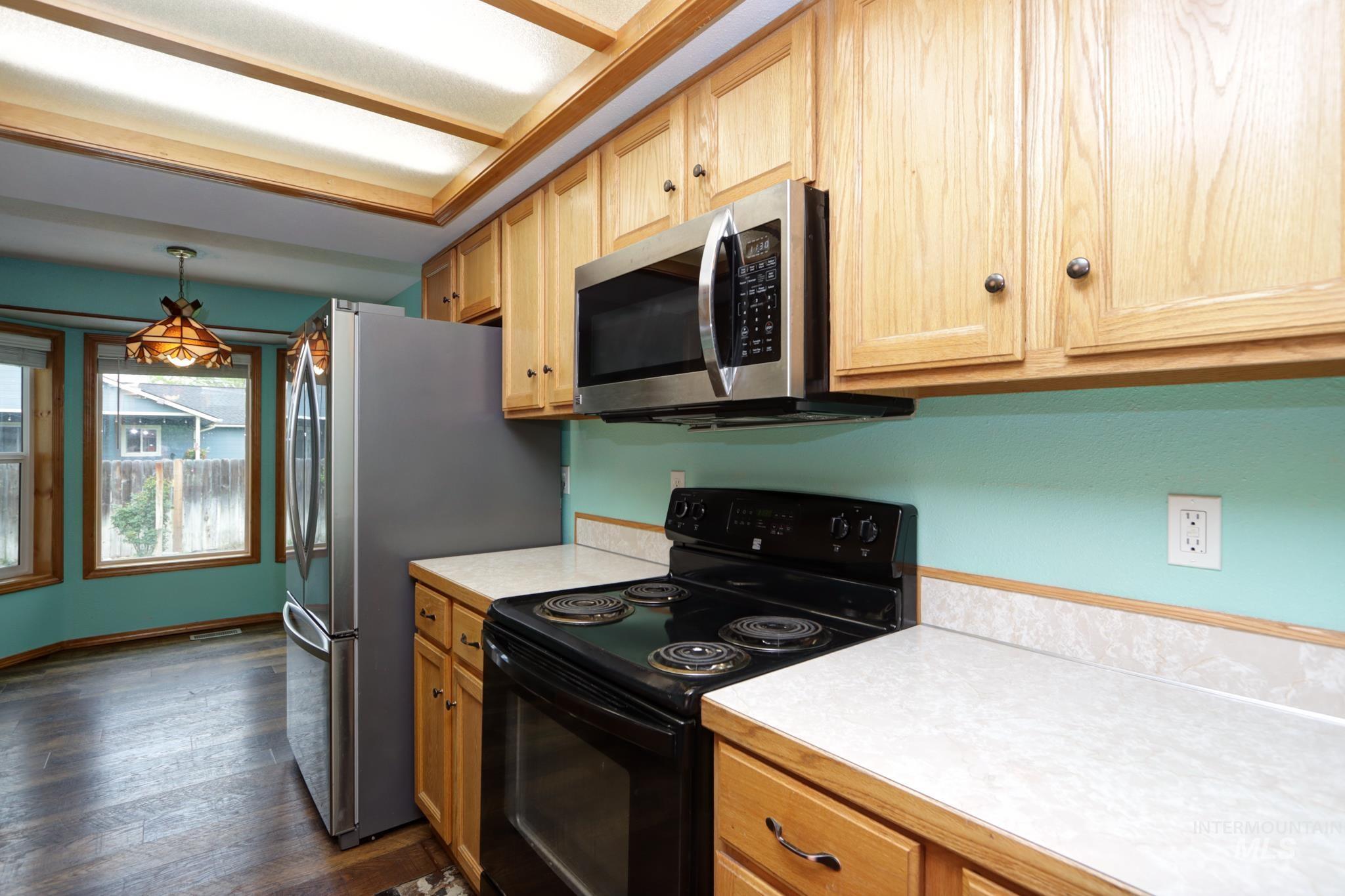 1345 Rosewood, Mountain Home, Idaho 83647, 3 Bedrooms, 2 Bathrooms, Residential For Sale, Price $339,000,MLS 98986419