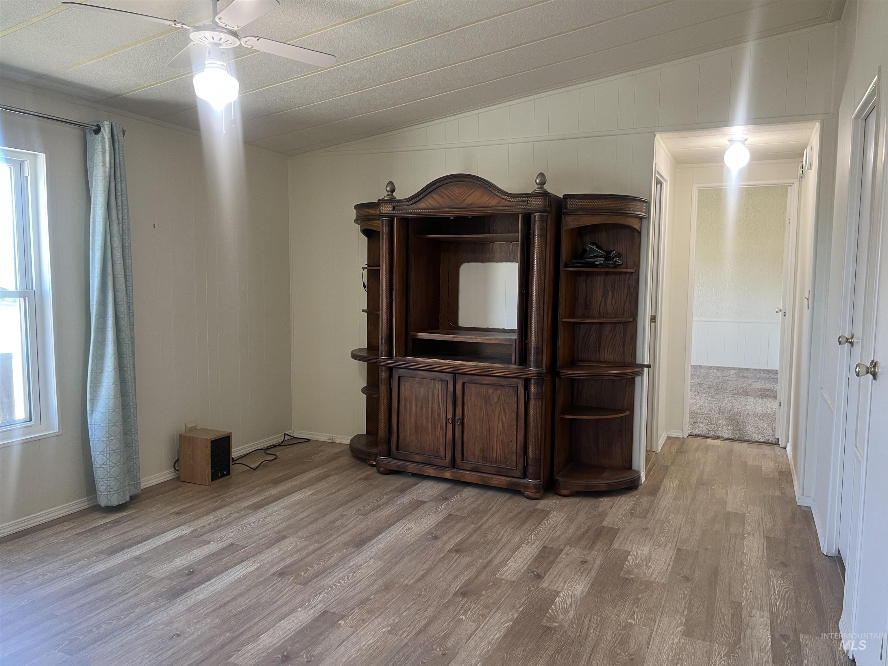1907 W Flamingo, Nampa, Idaho 83651, 2 Bedrooms, 2.5 Bathrooms, Residential For Sale, Price $210,000, 98986422