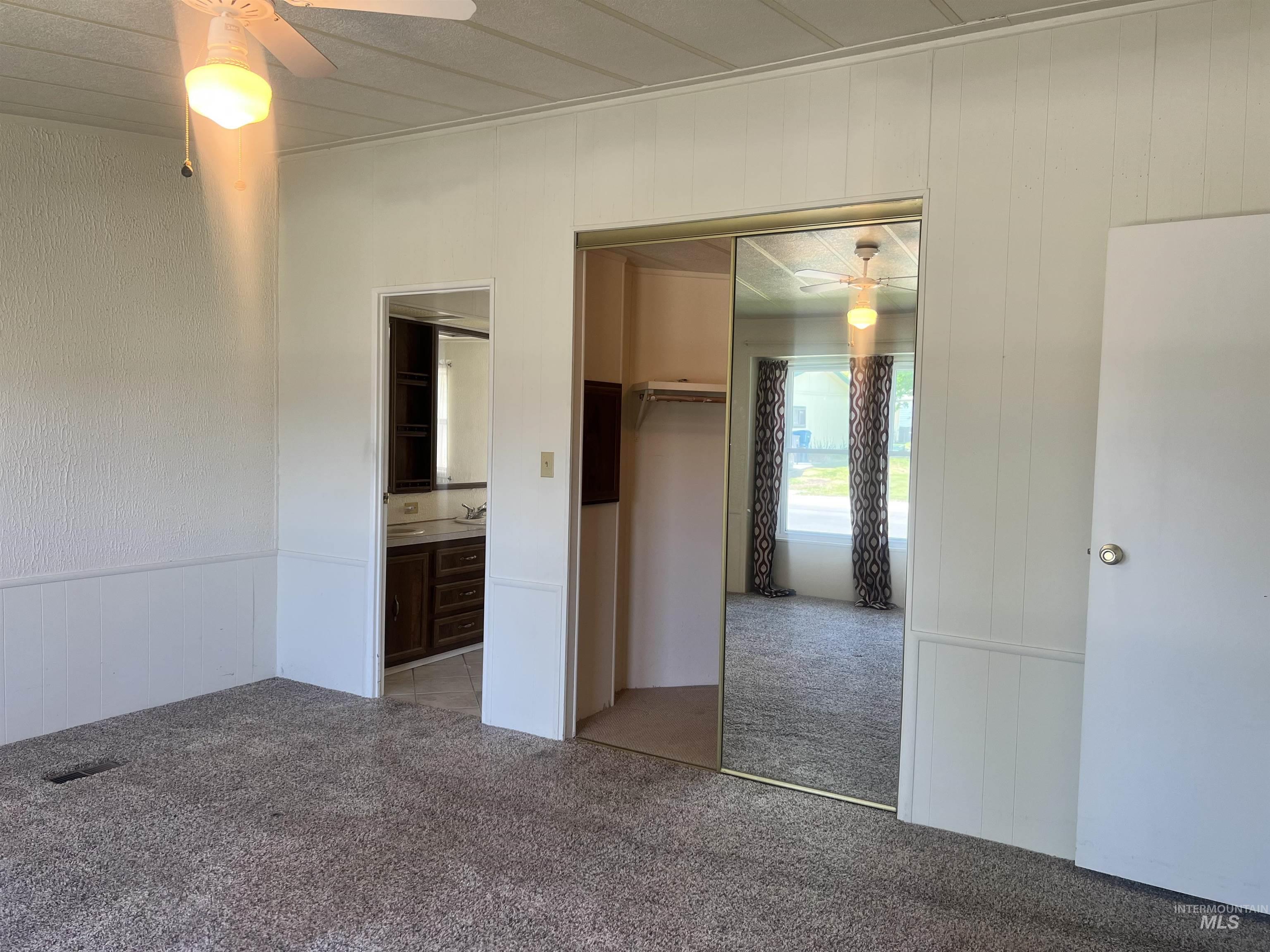 1907 W Flamingo, Nampa, Idaho 83651, 2 Bedrooms, 2.5 Bathrooms, Residential For Sale, Price $210,000, 98986422