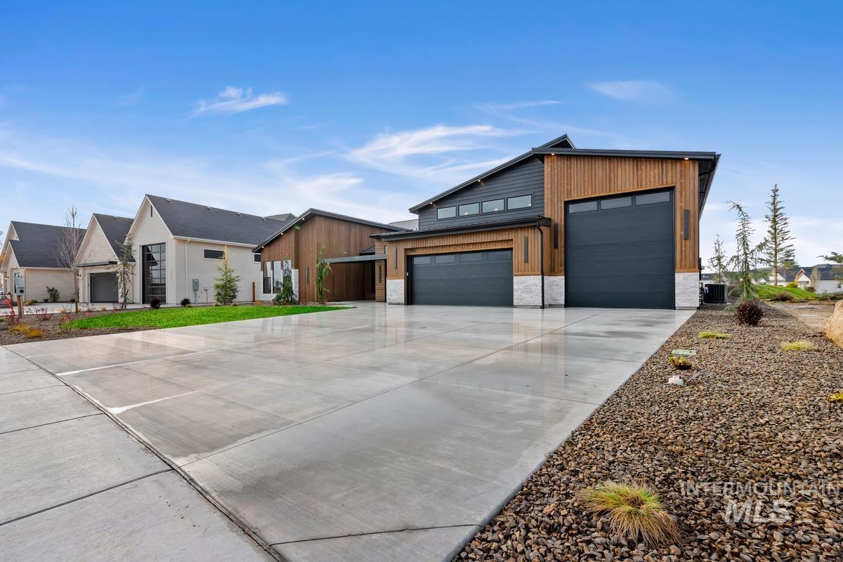 3415 N Harvest Moon Way, Eagle, Idaho 83616, 4 Bedrooms, 3.5 Bathrooms, Residential For Sale, Price $1,999,900, 98986423