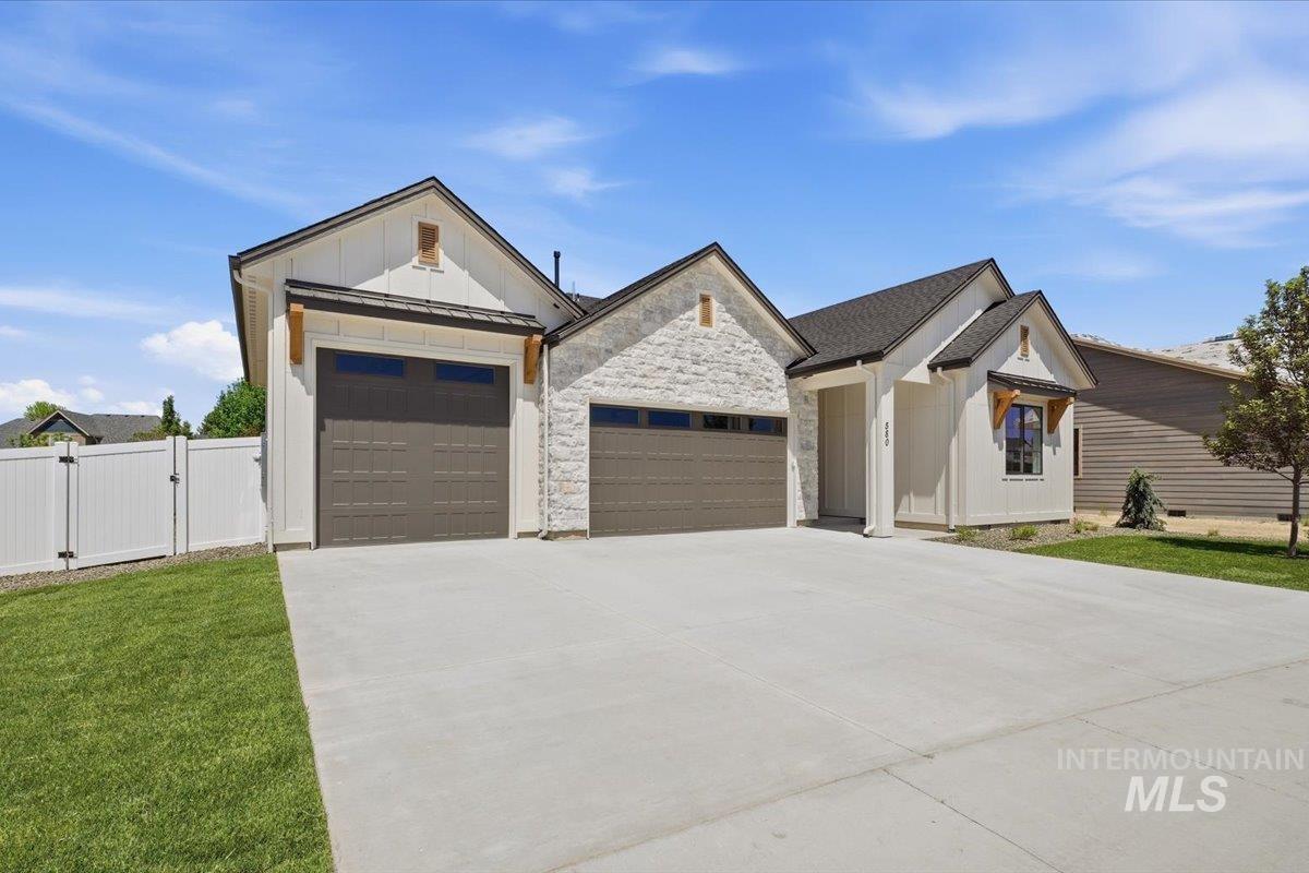 580 W Millstone St, Middleton, Idaho 83644, 3 Bedrooms, 2.5 Bathrooms, Residential For Sale, Price $639,900, 98986424