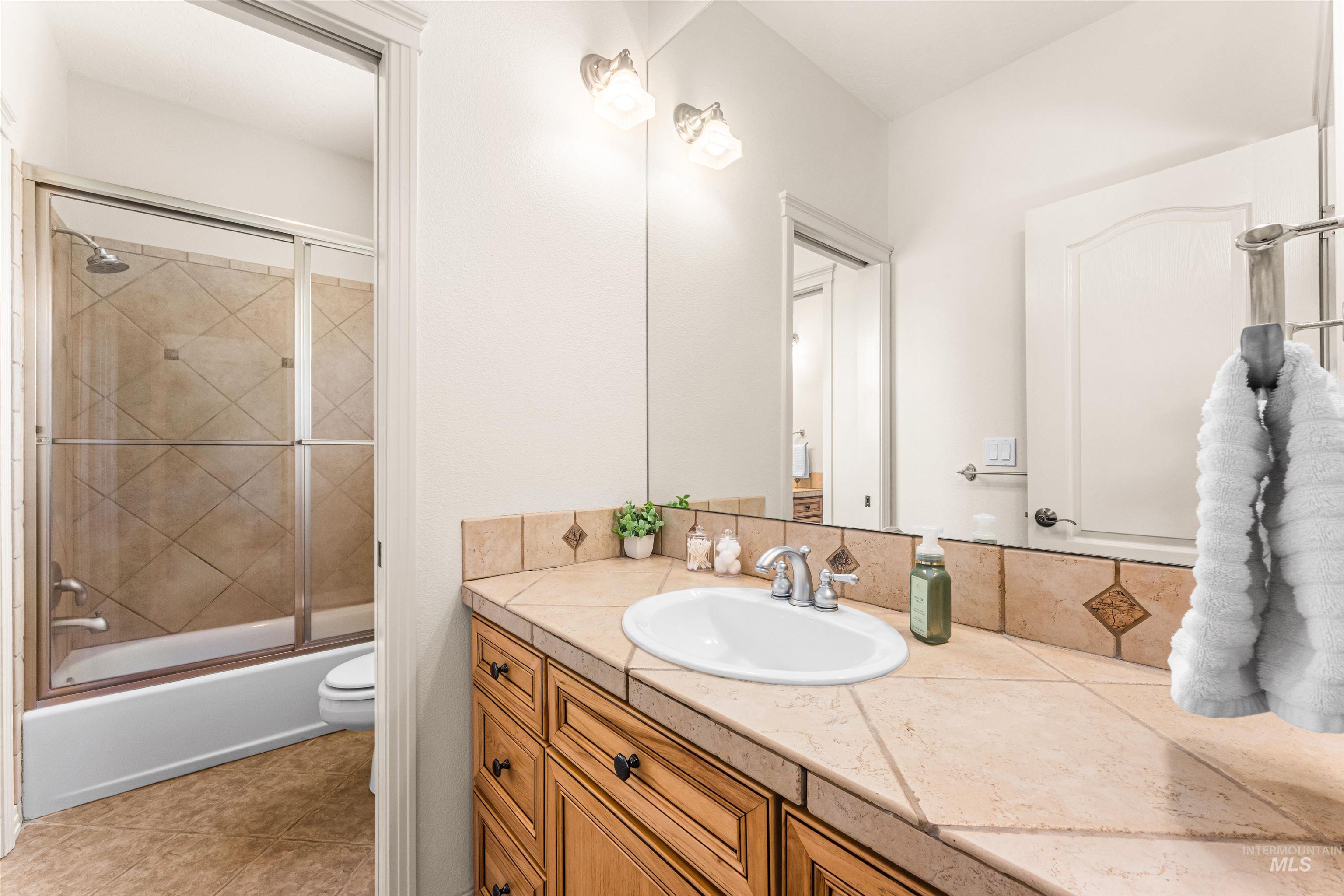 3303 S Montego Way, Nampa, Idaho 83686, 4 Bedrooms, 3.5 Bathrooms, Residential For Sale, Price $745,000, 98986426