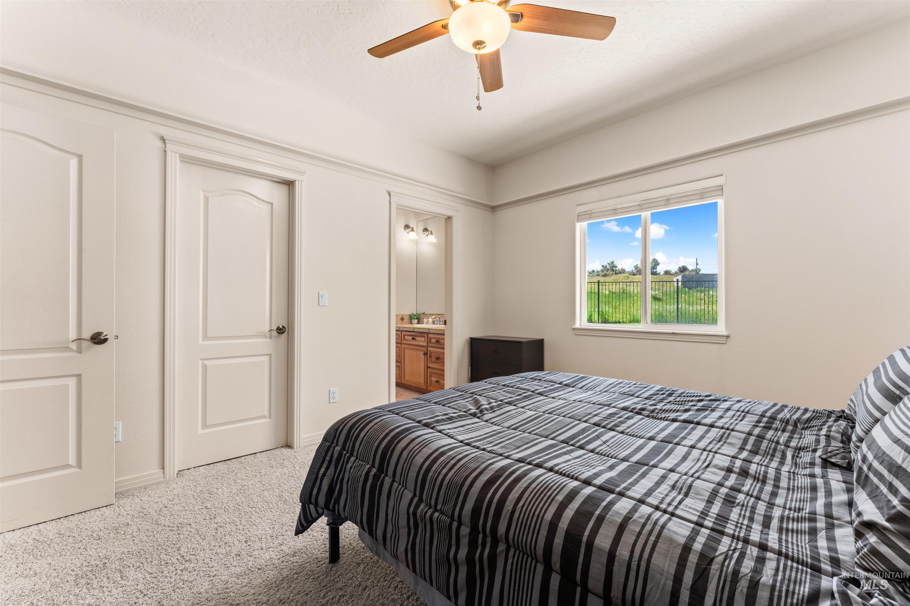 3303 S Montego Way, Nampa, Idaho 83686, 4 Bedrooms, 3.5 Bathrooms, Residential For Sale, Price $745,000, 98986426