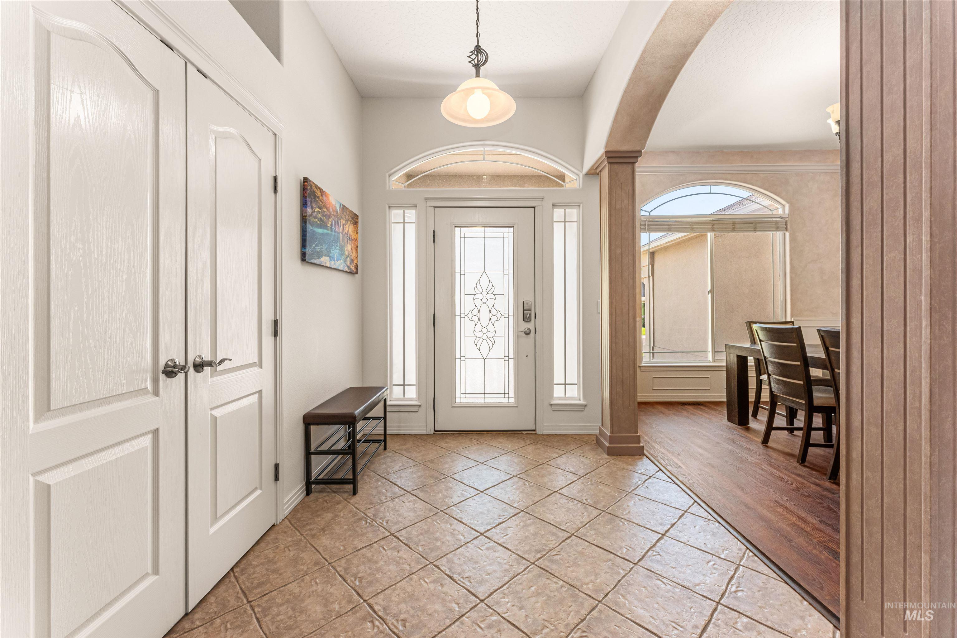 3303 S Montego Way, Nampa, Idaho 83686, 4 Bedrooms, 3.5 Bathrooms, Residential For Sale, Price $745,000, 98986426