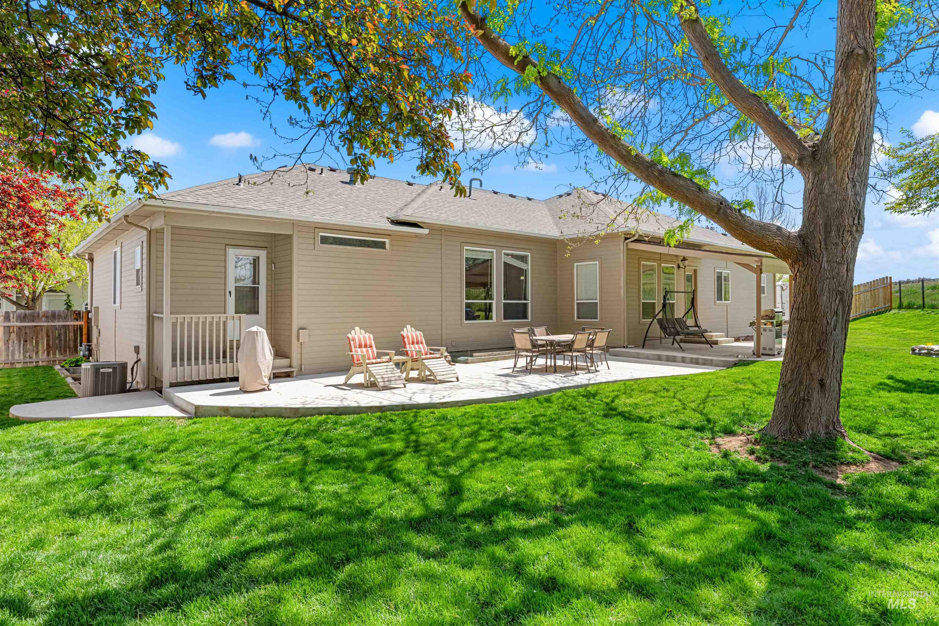 3303 S Montego Way, Nampa, Idaho 83686, 4 Bedrooms, 3.5 Bathrooms, Residential For Sale, Price $745,000, 98986426