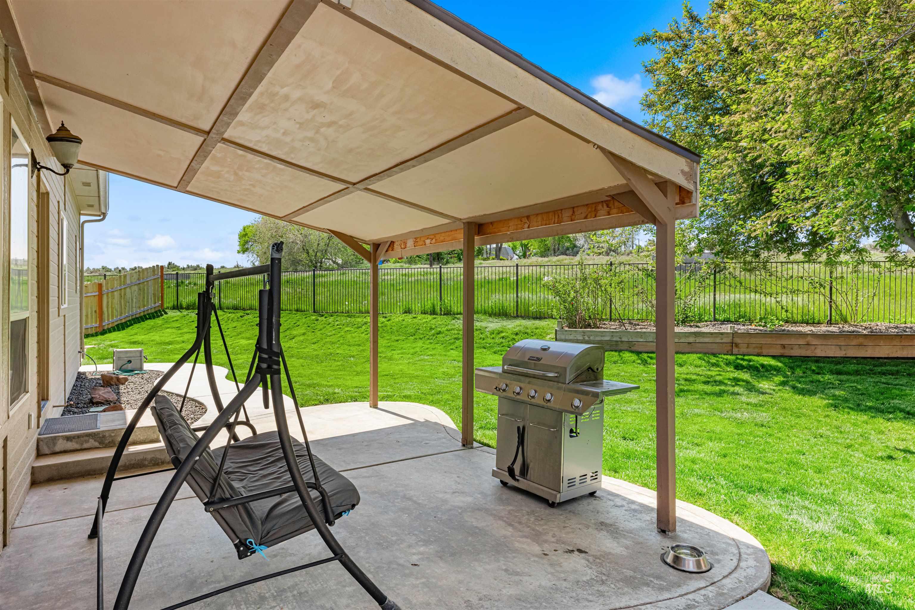 3303 S Montego Way, Nampa, Idaho 83686, 4 Bedrooms, 3.5 Bathrooms, Residential For Sale, Price $745,000, 98986426