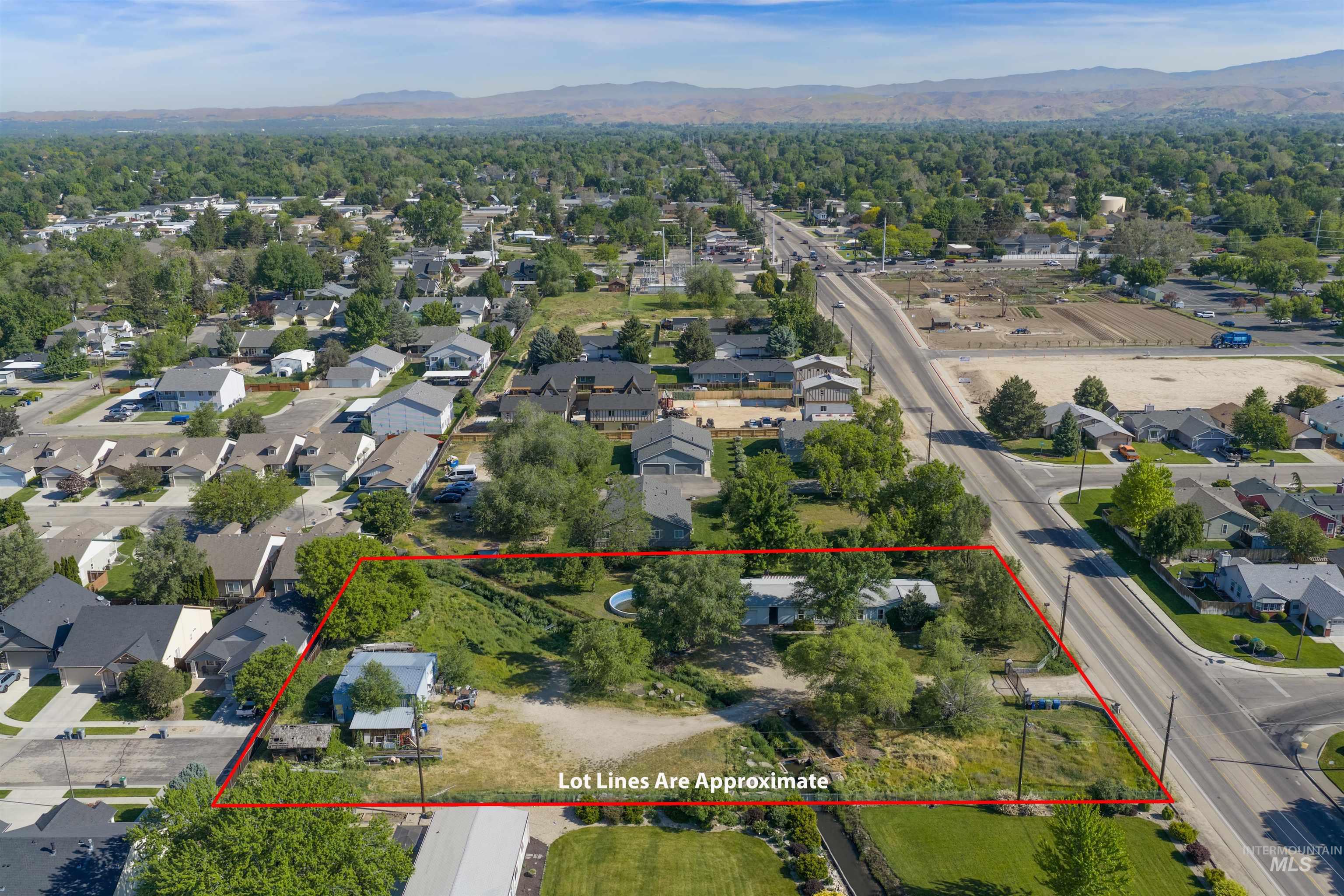 2875 N Maple Grove, Boise, Idaho 83704, 4 Bedrooms, 2 Bathrooms, Residential For Sale, Price $679,000, 98986427