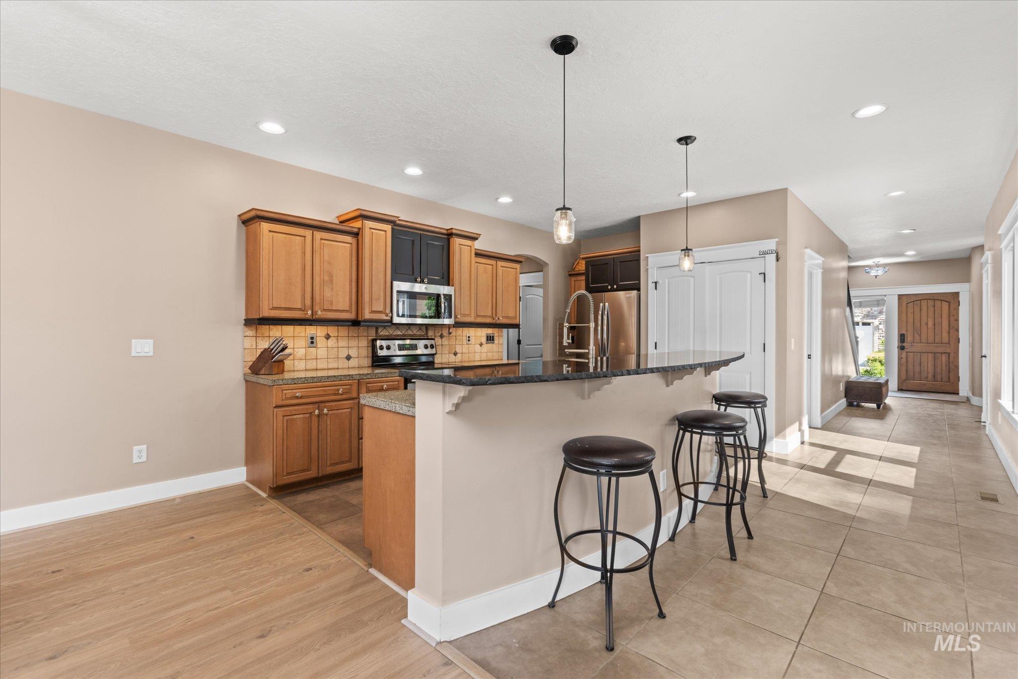 2655 E Piccadilly Ln, Eagle, Idaho 83616, 3 Bedrooms, 2.5 Bathrooms, Residential For Sale, Price $610,000, 98986429