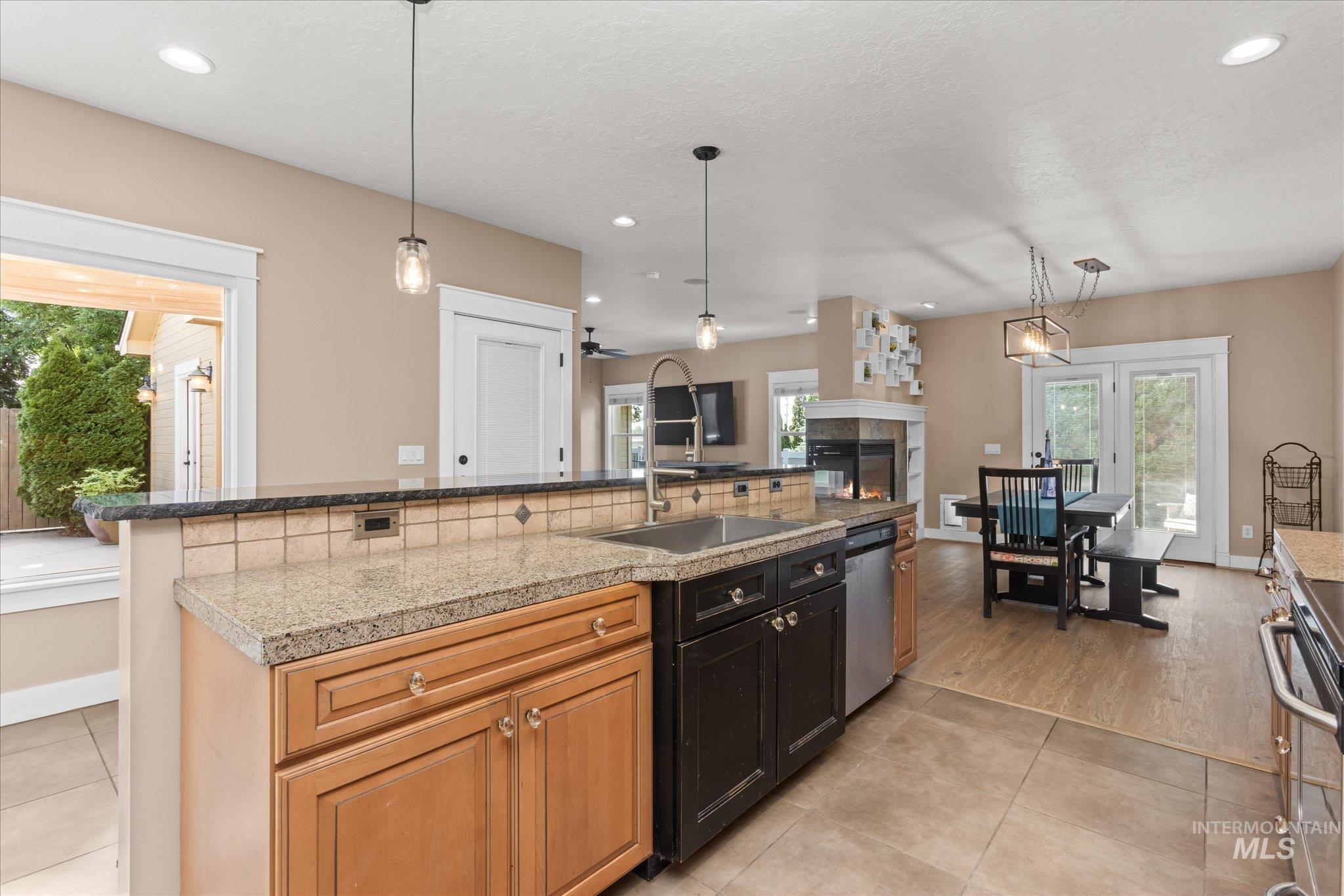 2655 E Piccadilly Ln, Eagle, Idaho 83616, 3 Bedrooms, 2.5 Bathrooms, Residential For Sale, Price $610,000, 98986429