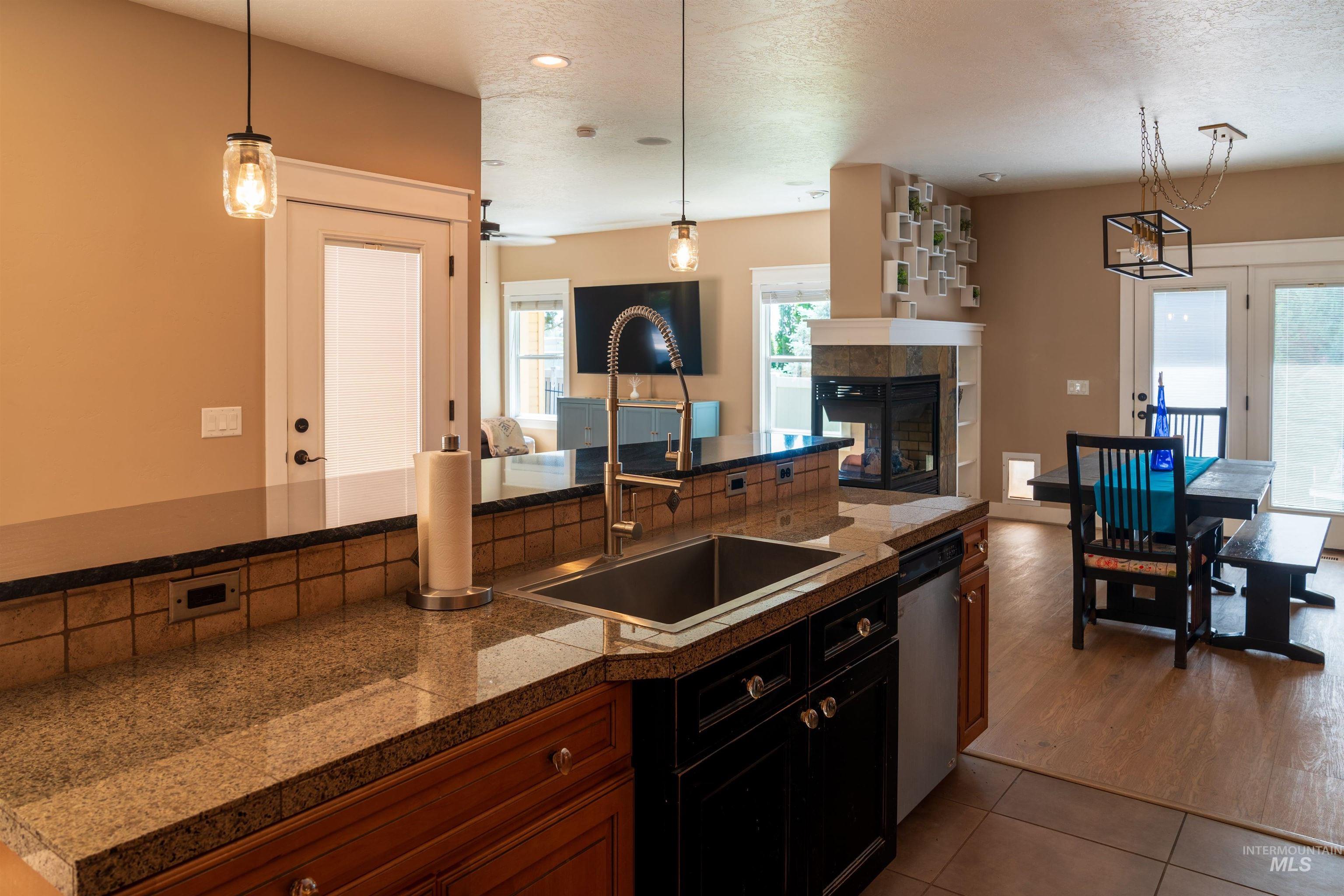 2655 E Piccadilly Ln, Eagle, Idaho 83616, 3 Bedrooms, 2.5 Bathrooms, Residential For Sale, Price $679,999, 98986429