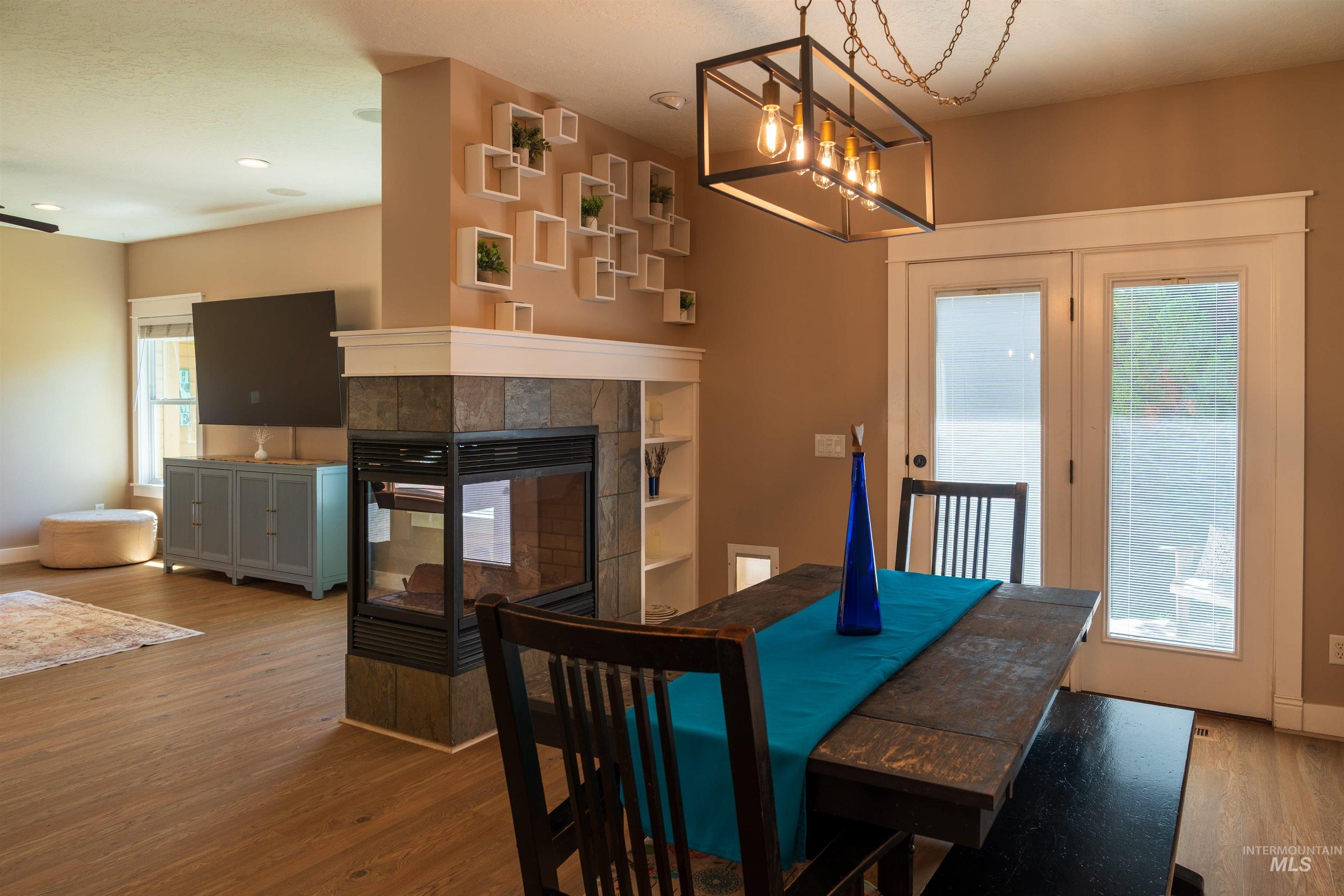 2655 E Piccadilly Ln, Eagle, Idaho 83616, 3 Bedrooms, 2.5 Bathrooms, Residential For Sale, Price $679,999, 98986429