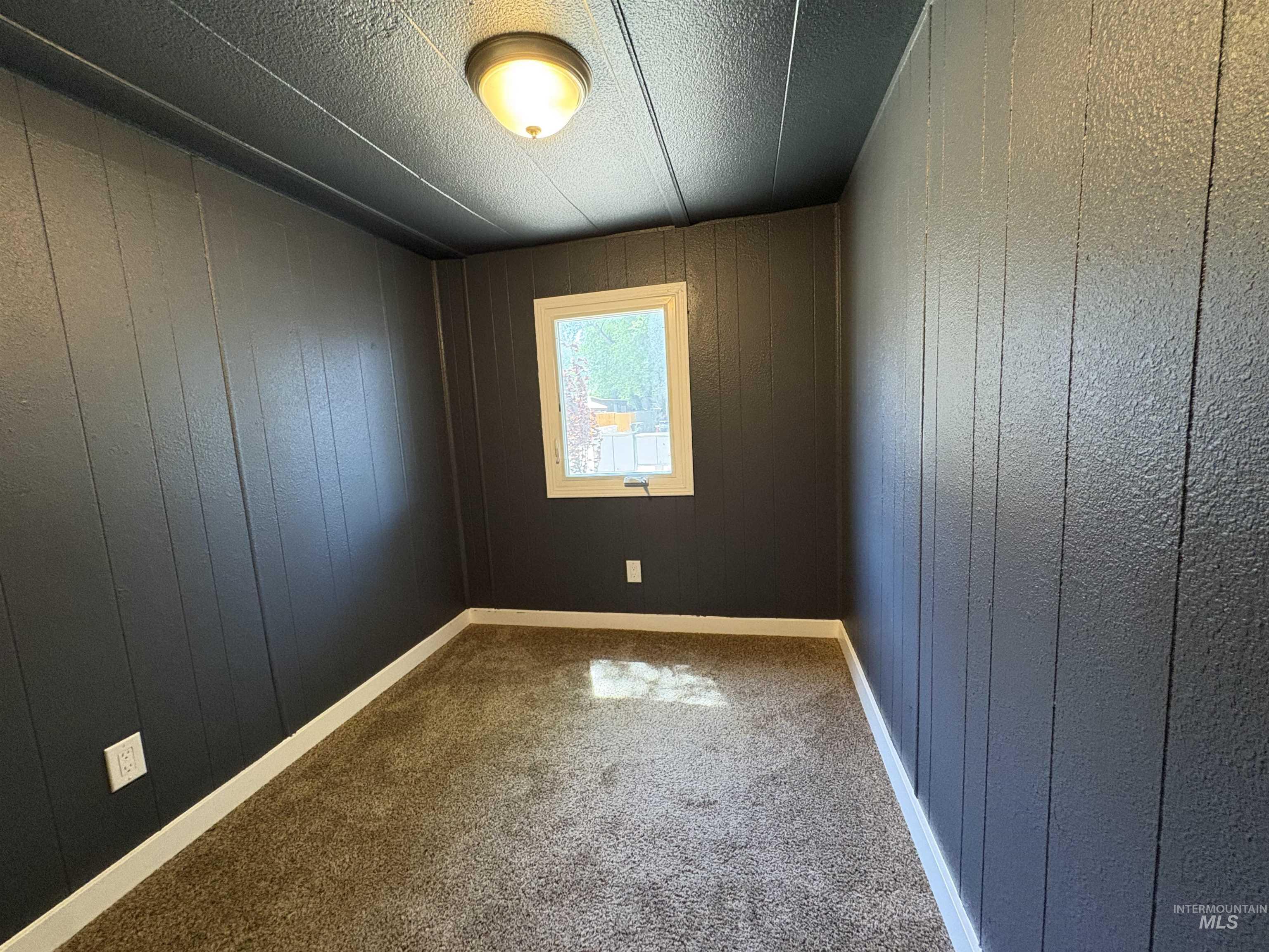 401 Main St #38, Homedale, Idaho 83628, 3 Bedrooms, 1 Bathroom, Residential For Sale, Price $65,000, 98986432