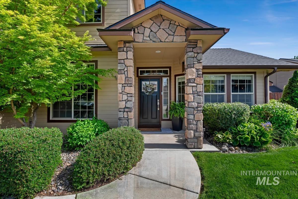 16930 N Darmady Loop, Nampa, Idaho 83687, 4 Bedrooms, 3 Bathrooms, Residential For Sale, Price $434,900, 98986433