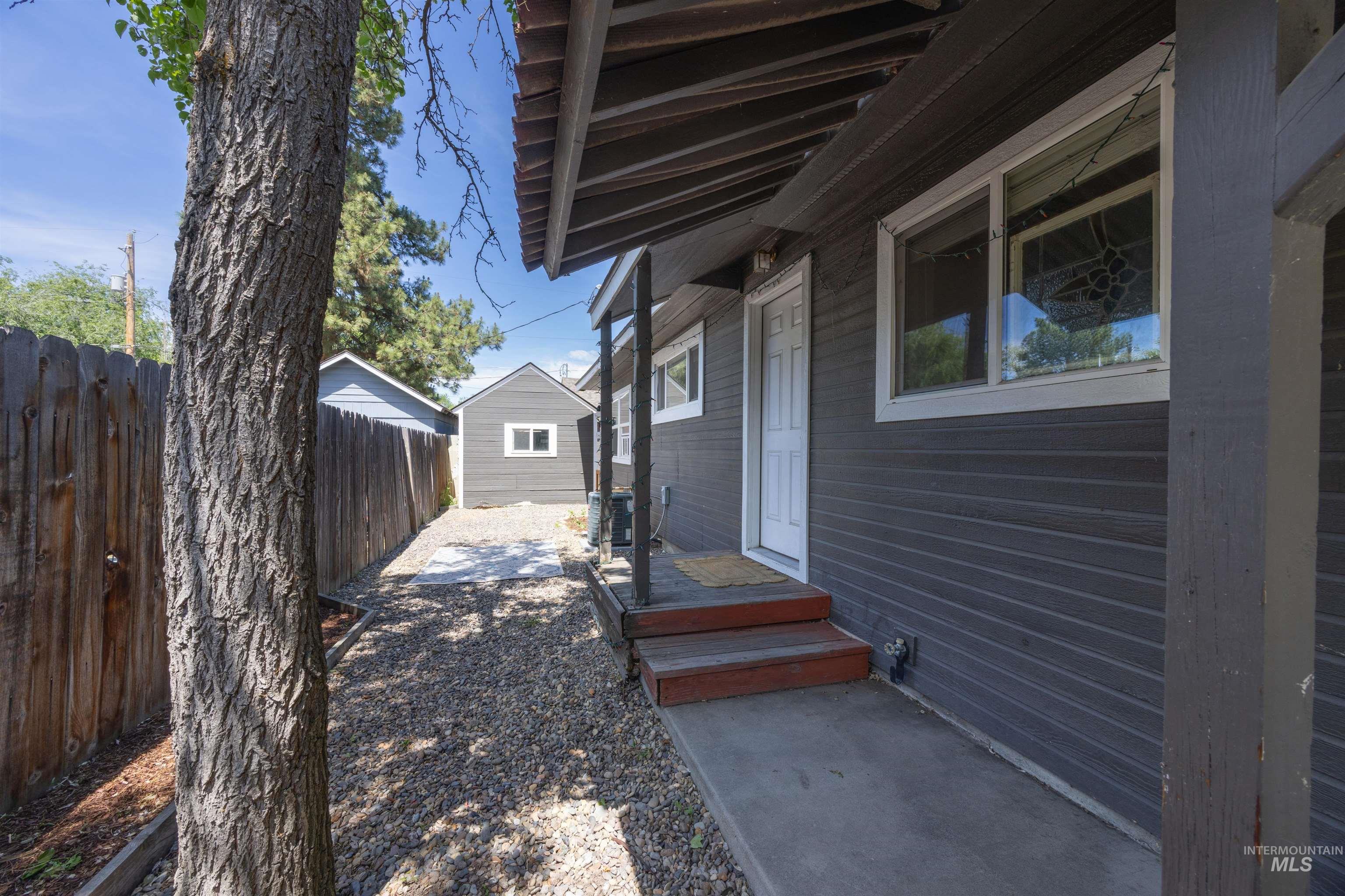 2514 & 2516 W Jefferson St, Boise, Idaho 83702, 5 Bedrooms, 2 Bathrooms, Residential For Sale, Price $699,900, 98986436