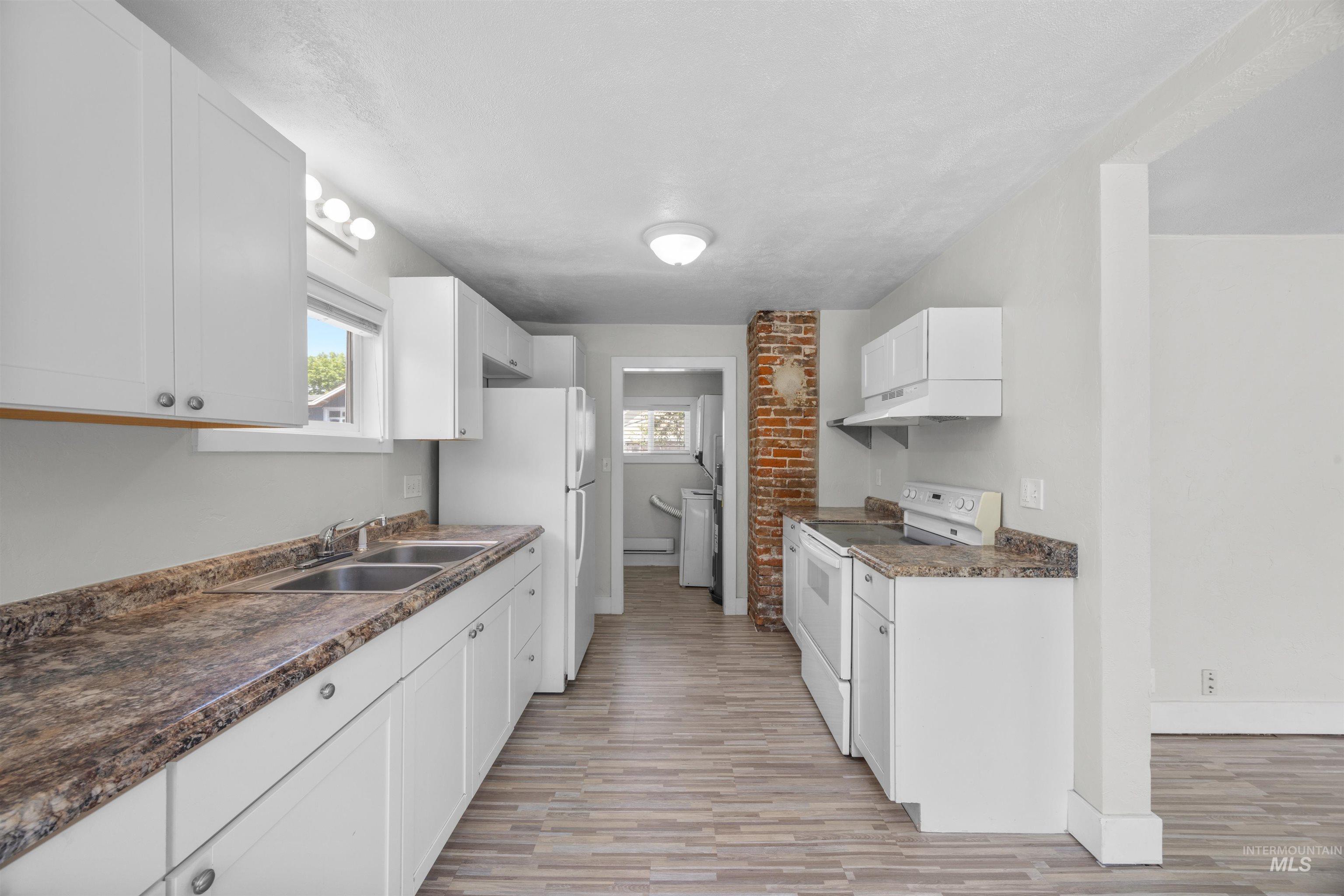 2514 & 2516 W Jefferson St, Boise, Idaho 83702, 5 Bedrooms, 2 Bathrooms, Residential For Sale, Price $699,900, 98986436