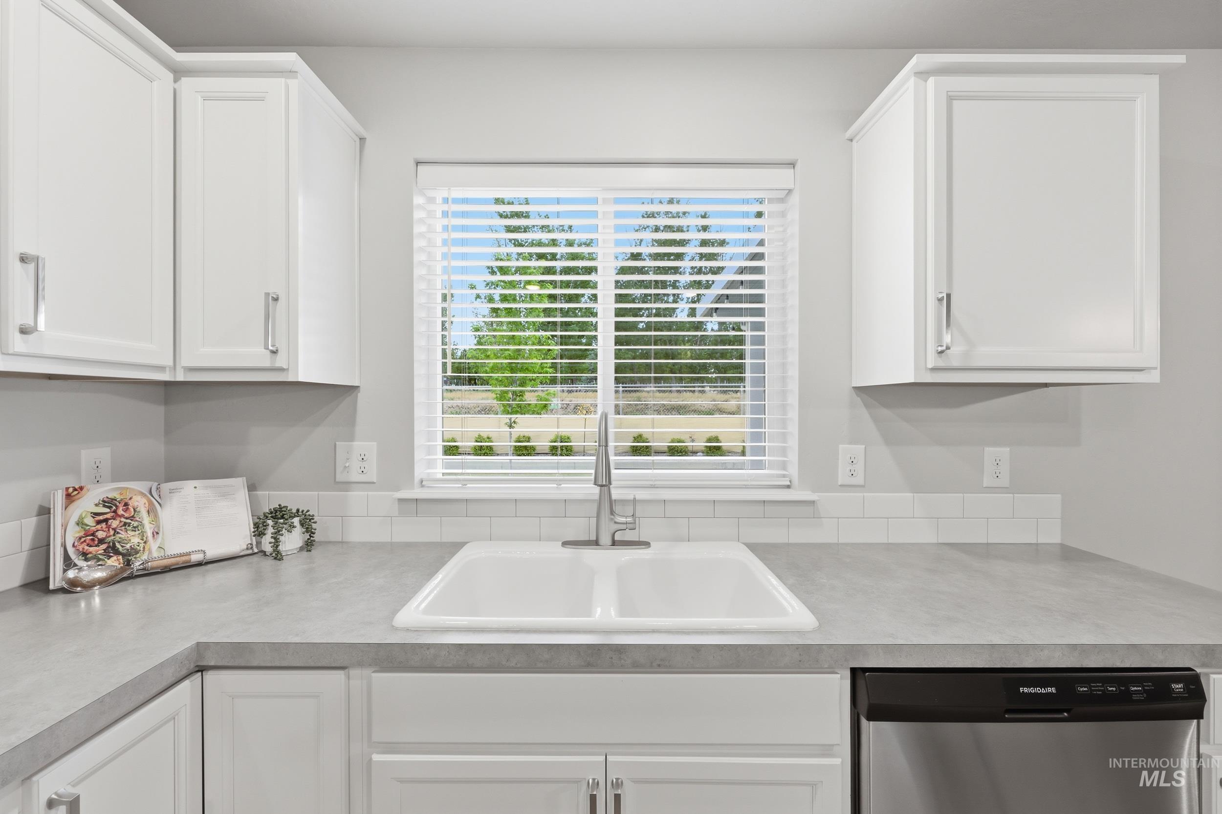 13149 S Chawon River Ave, Nampa, Idaho 83686, 4 Bedrooms, 2.5 Bathrooms, Residential For Sale, Price $500,000, 98986438