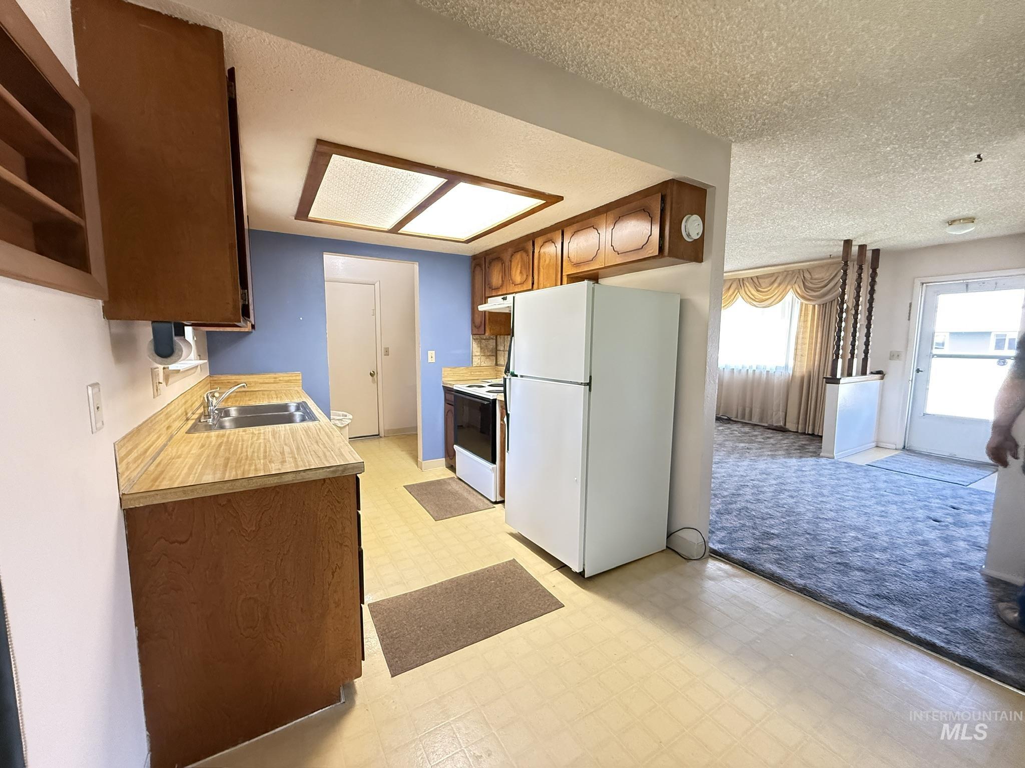 827 NW 2nd, Fruitland, Idaho 83619, 2 Bedrooms, 1 Bathroom, Residential For Sale, Price $275,000,MLS 98986445