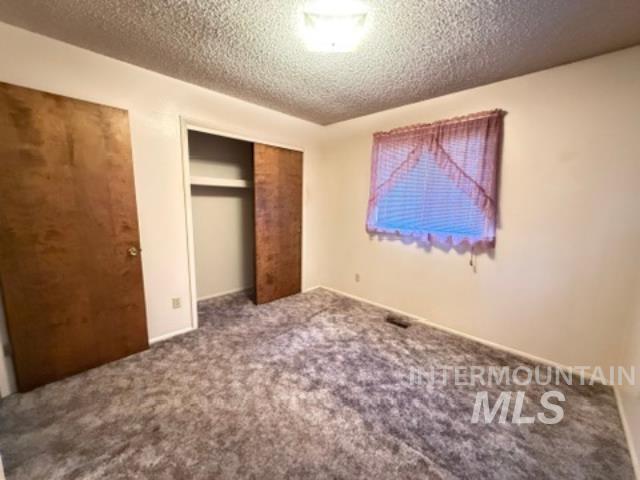 827 NW 2nd, Fruitland, Idaho 83619, 2 Bedrooms, 1 Bathroom, Residential For Sale, Price $275,000,MLS 98986445