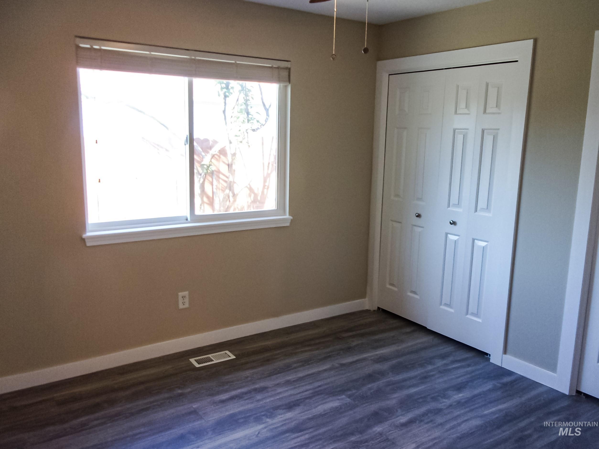 522 E Maryland Ave, Nampa, Idaho 83686, 2 Bedrooms, 2 Bathrooms, Residential For Sale, Price $309,000,MLS 98986446