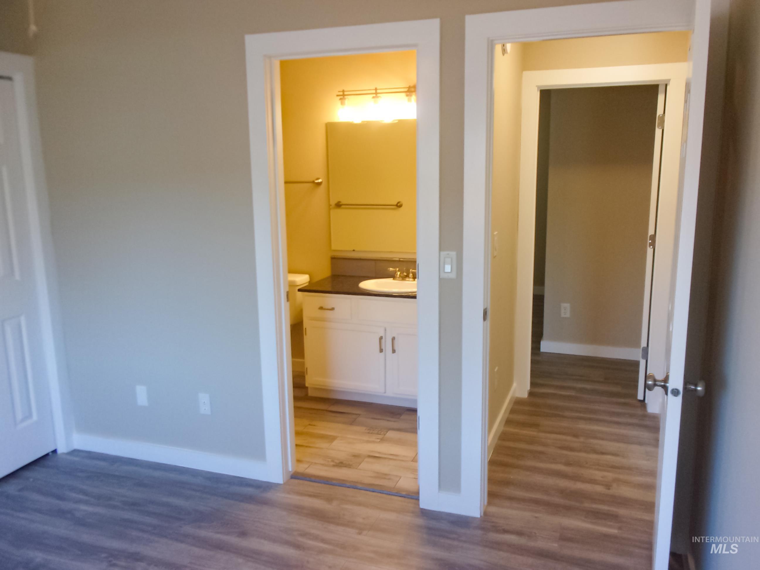522 E Maryland Ave, Nampa, Idaho 83686, 2 Bedrooms, 2 Bathrooms, Residential For Sale, Price $309,000,MLS 98986446