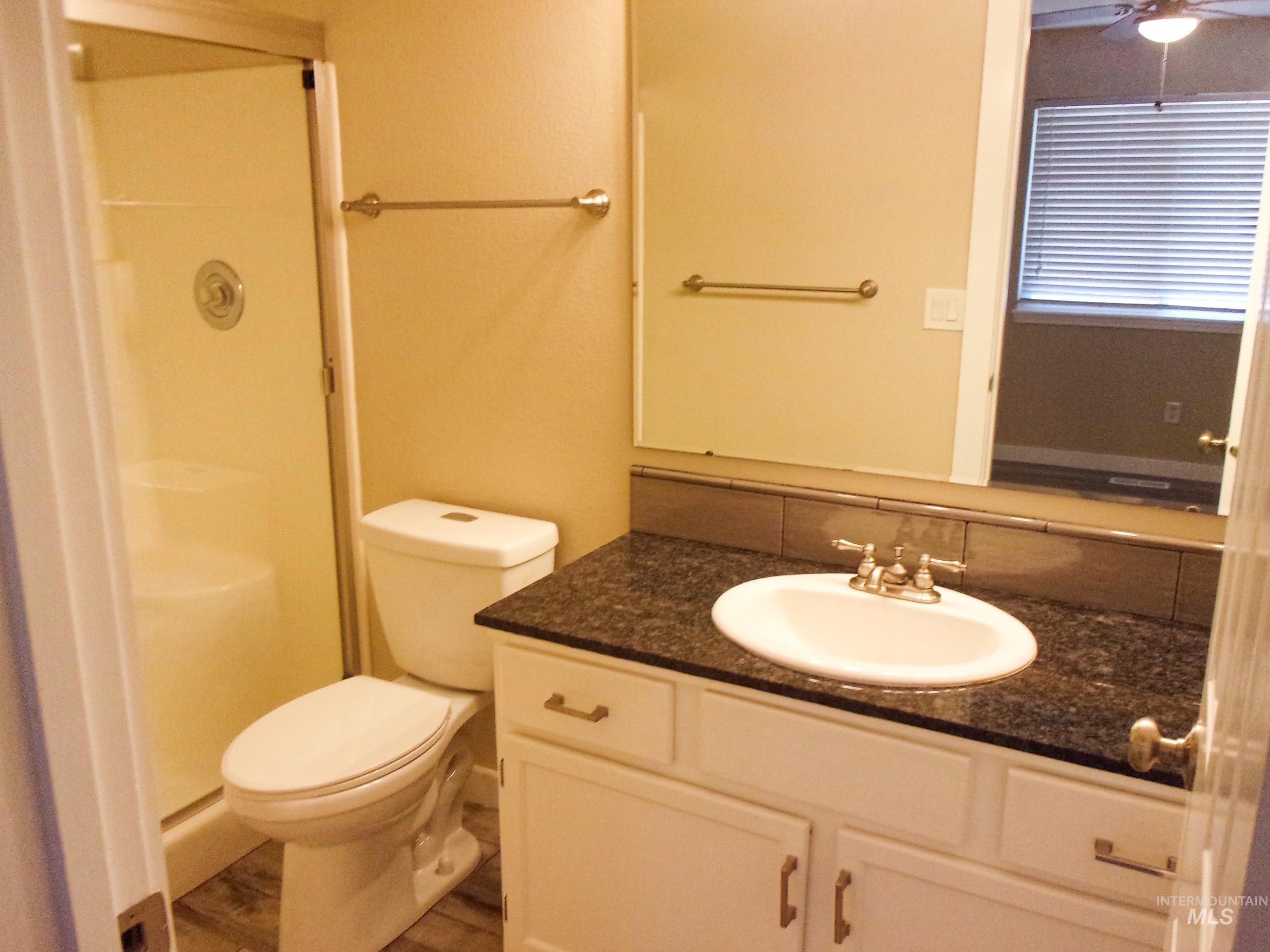 522 E Maryland Ave, Nampa, Idaho 83686, 2 Bedrooms, 2 Bathrooms, Residential For Sale, Price $309,000,MLS 98986446
