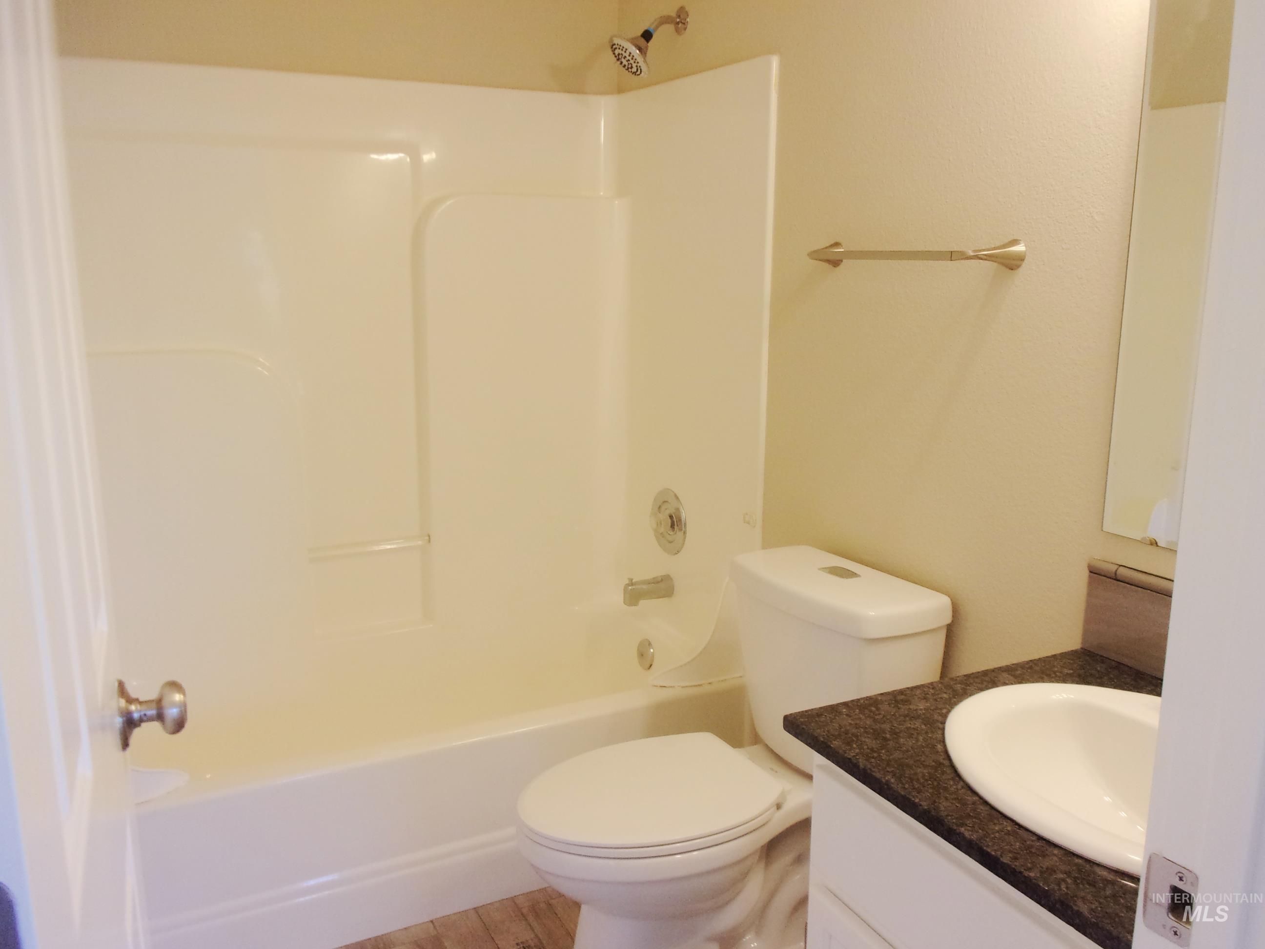 522 E Maryland Ave, Nampa, Idaho 83686, 2 Bedrooms, 2 Bathrooms, Residential For Sale, Price $309,000,MLS 98986446