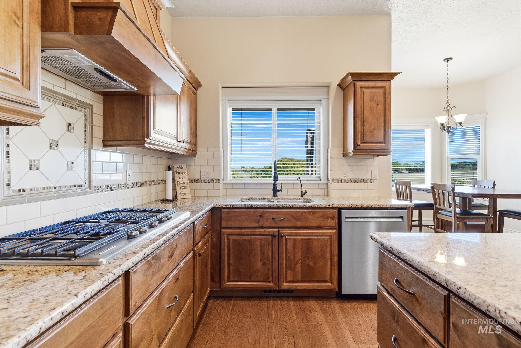 5280 N High Prairie Pl, Star, Idaho 83669, 4 Bedrooms, 3.5 Bathrooms, Residential For Sale, Price $1,299,000, 98986450