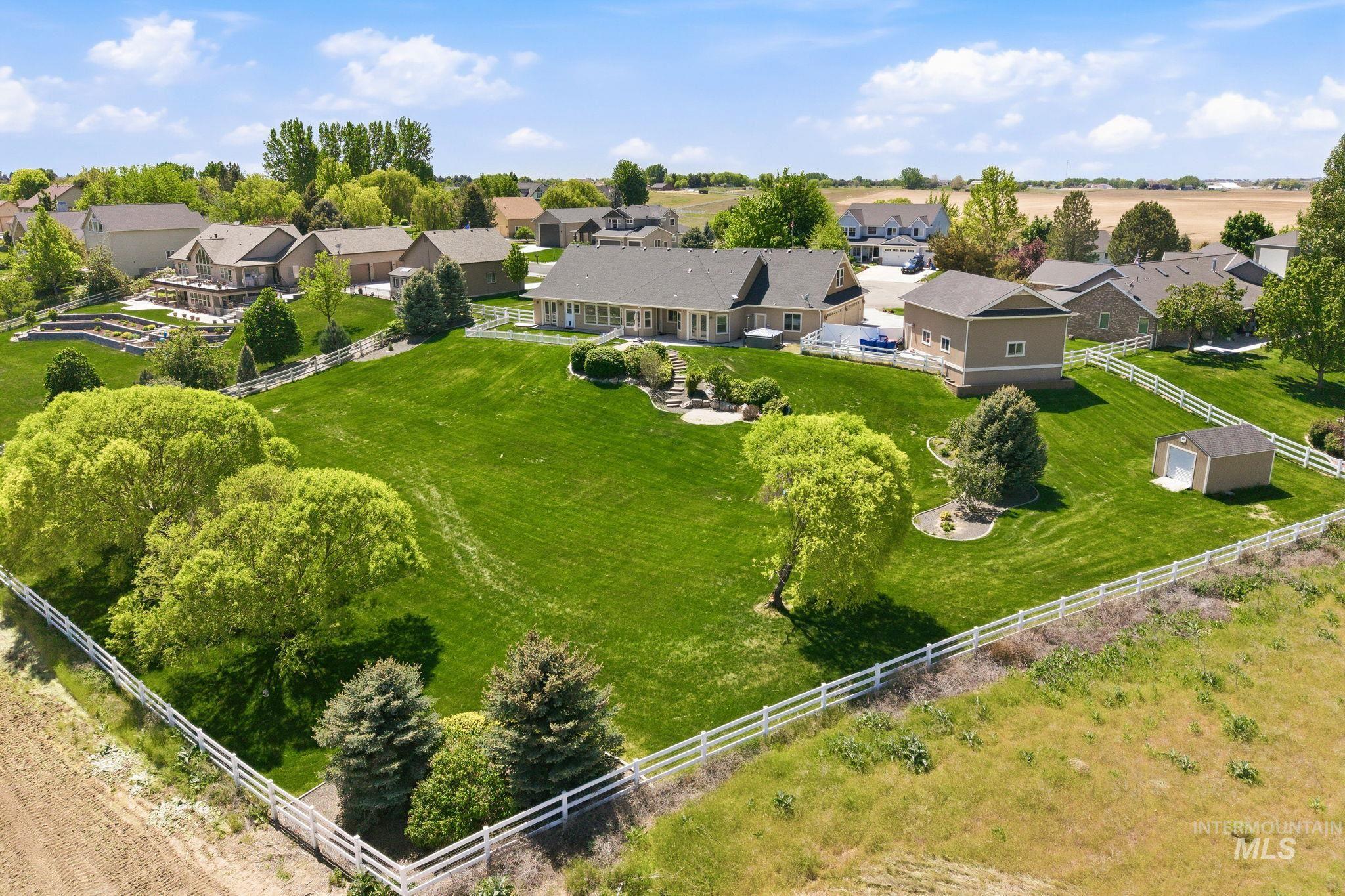 5280 N High Prairie Pl, Star, Idaho 83669, 4 Bedrooms, 3.5 Bathrooms, Residential For Sale, Price $1,299,000, 98986450