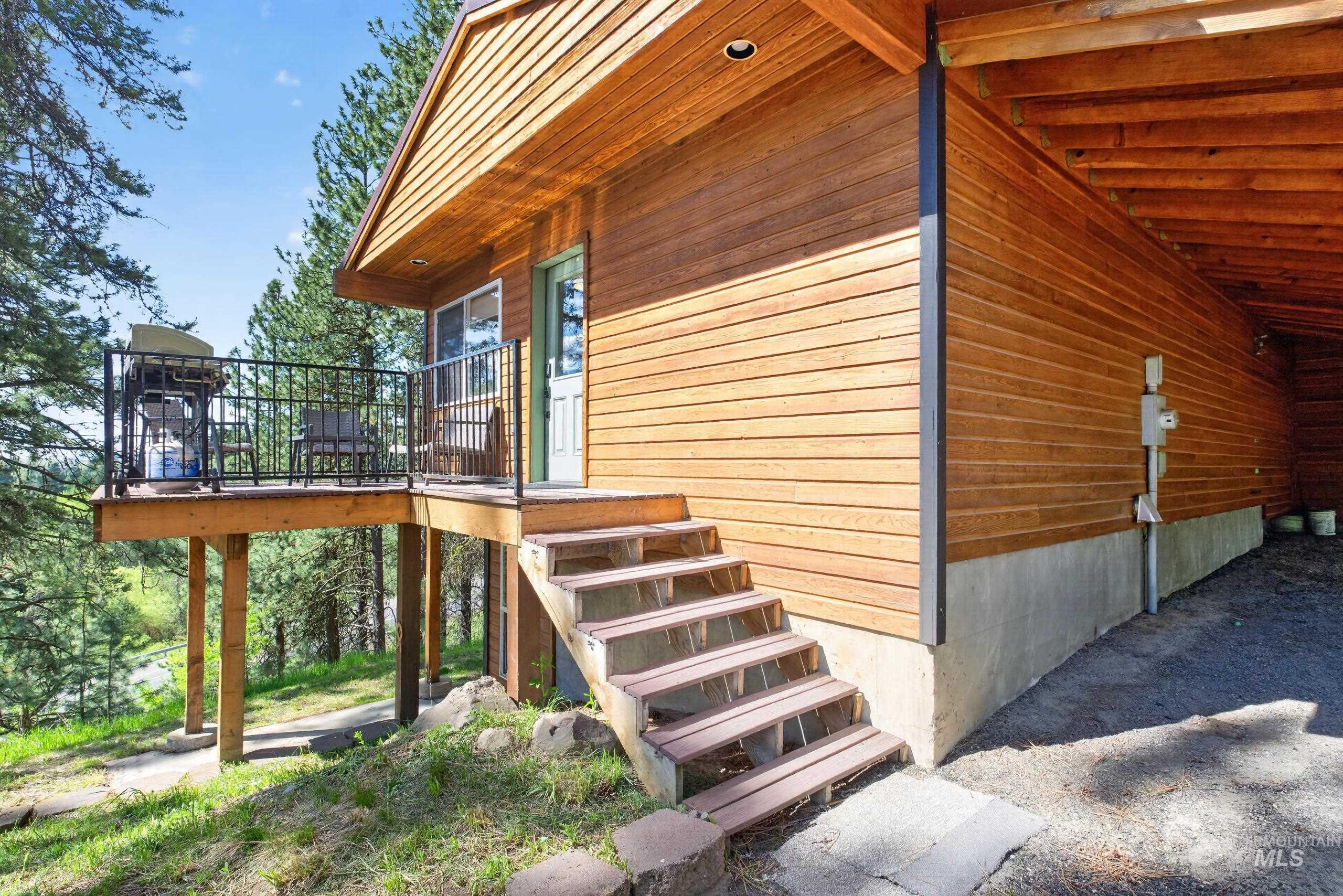 202 Sunny Way, McCall, Idaho 83638, 2 Bedrooms, 2 Bathrooms, Residential For Sale, Price $559,900,MLS 98986452