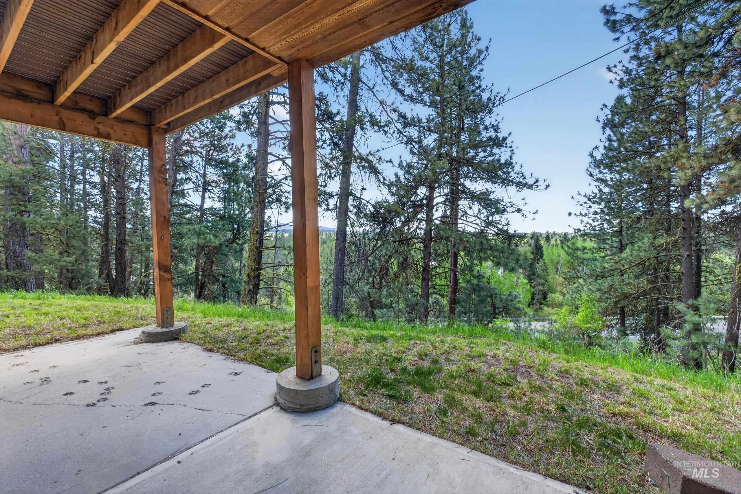 202 Sunny Way, McCall, Idaho 83638, 2 Bedrooms, 2 Bathrooms, Residential For Sale, Price $559,900,MLS 98986452