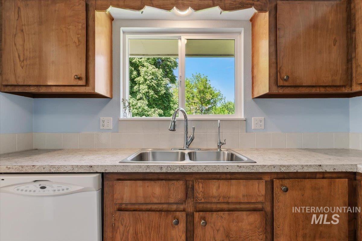 5341 S Cortez Cir, Boise, Idaho 83709, 4 Bedrooms, 3 Bathrooms, Residential For Sale, Price $655,000, 98986454