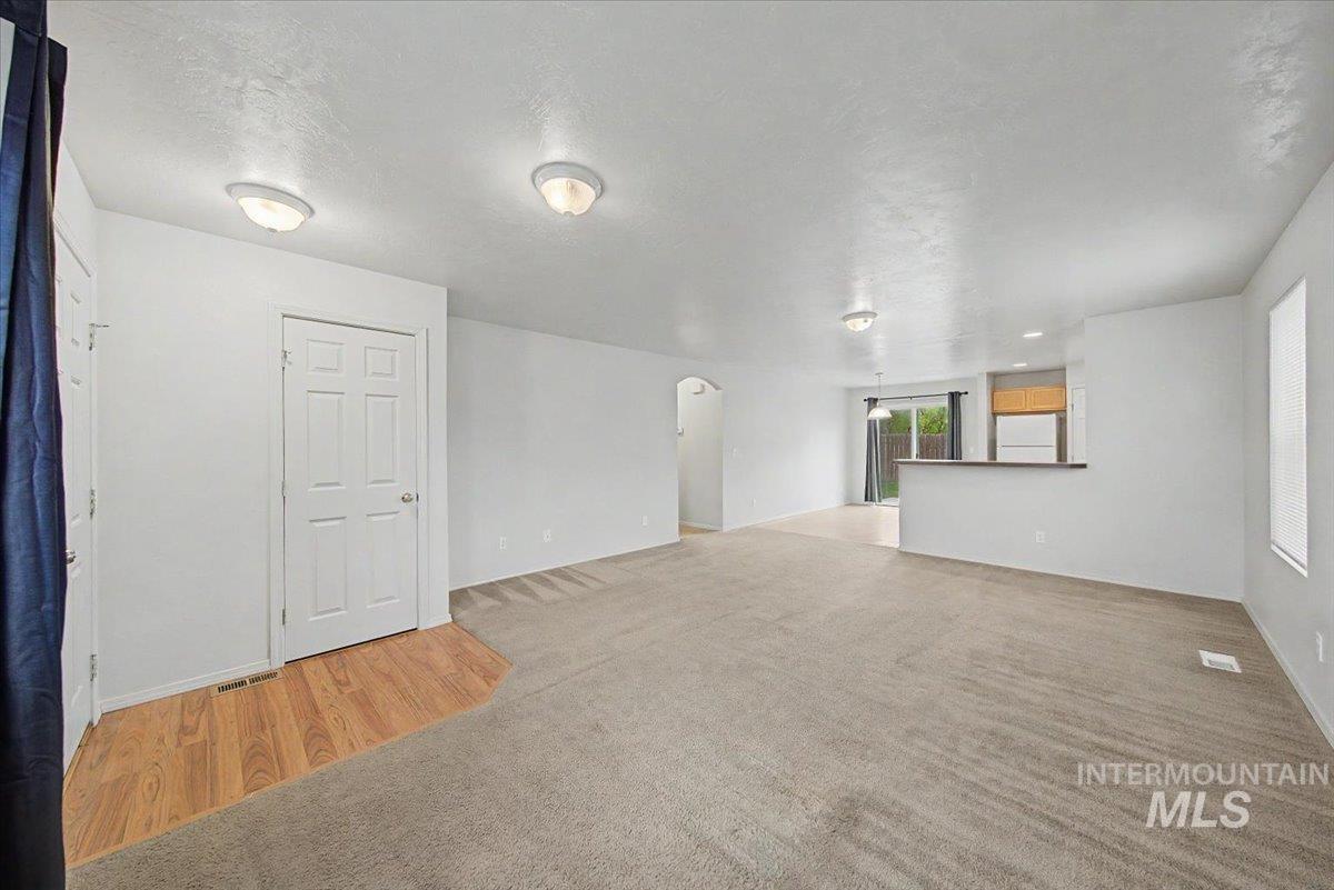 16607 Chino Ave, Caldwell, Idaho 83607, 3 Bedrooms, 2 Bathrooms, Residential For Sale, Price $340,000,MLS 98986459