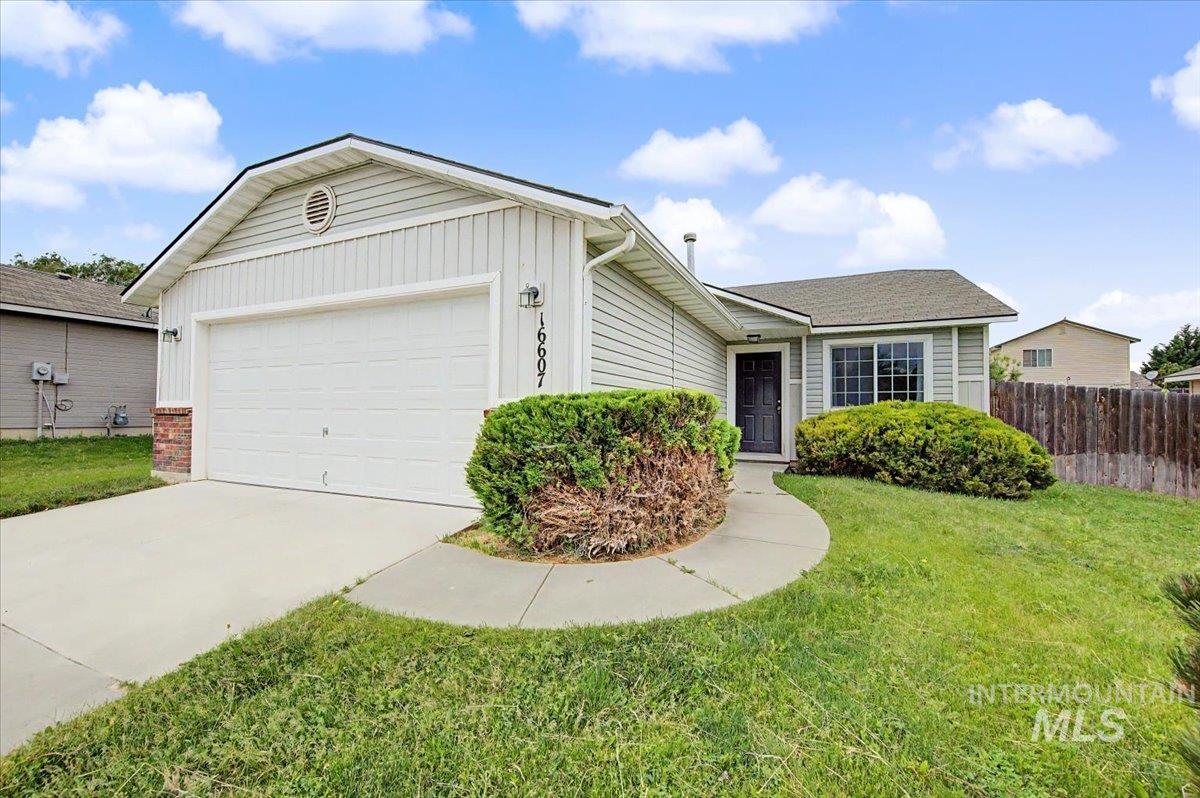 16607 Chino Ave, Caldwell, Idaho 83607, 3 Bedrooms, 2 Bathrooms, Residential For Sale, Price $340,000,MLS 98986459
